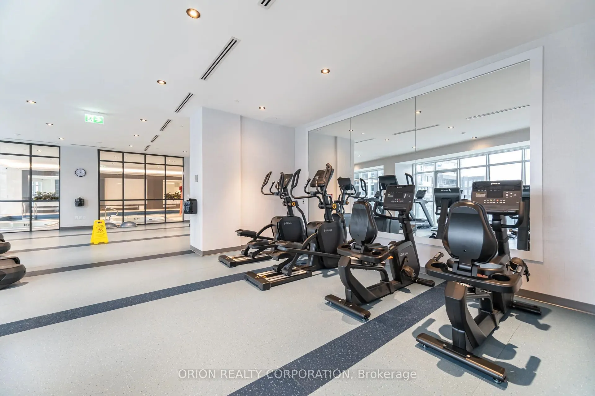 38 Annie Craig Drive #3605