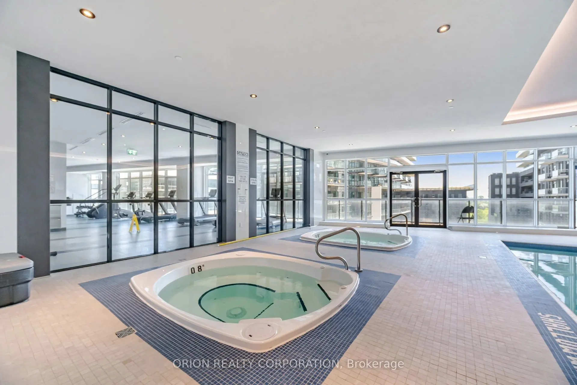 38 Annie Craig Drive #3605