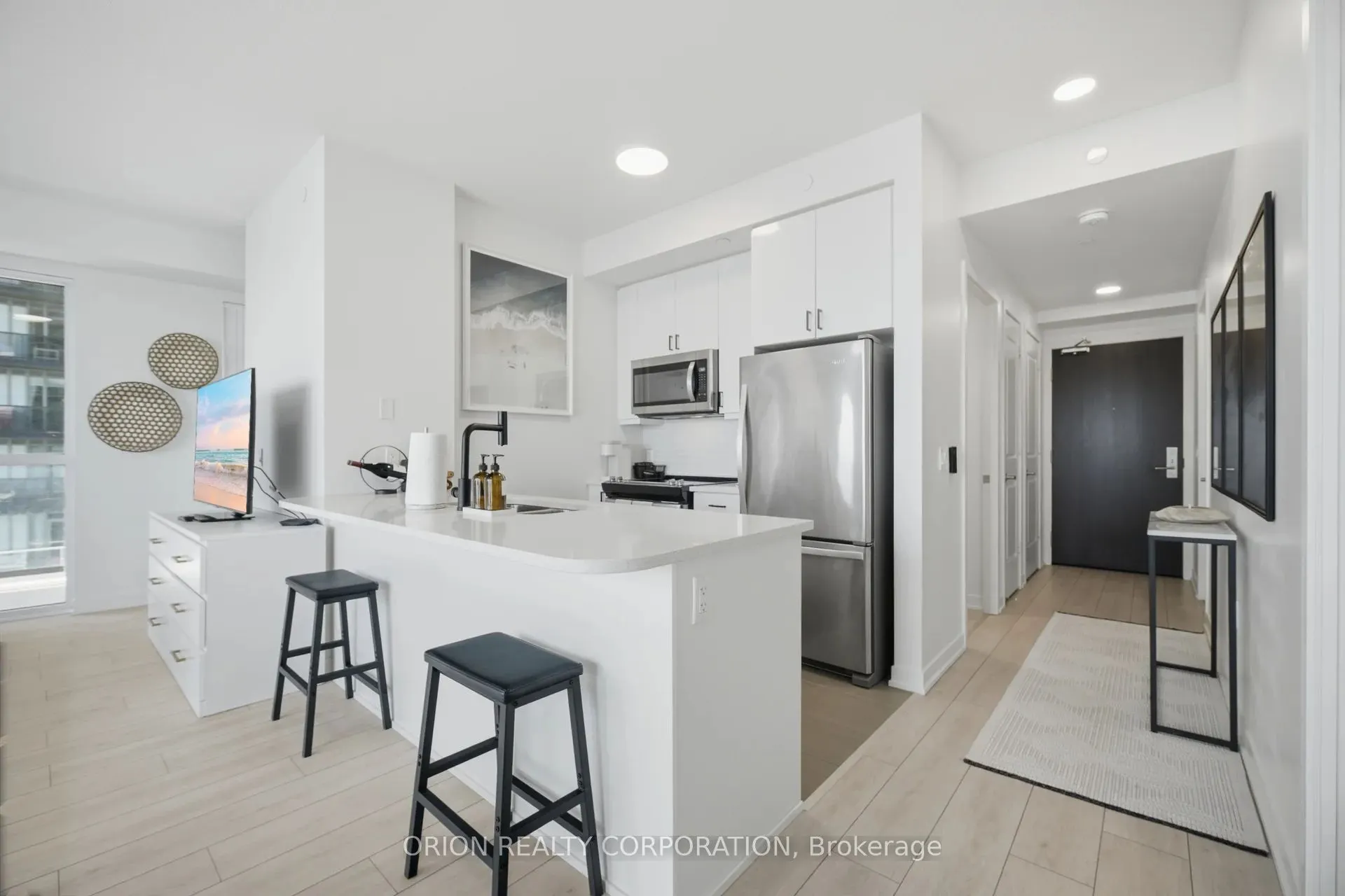 38 Annie Craig Drive #3605