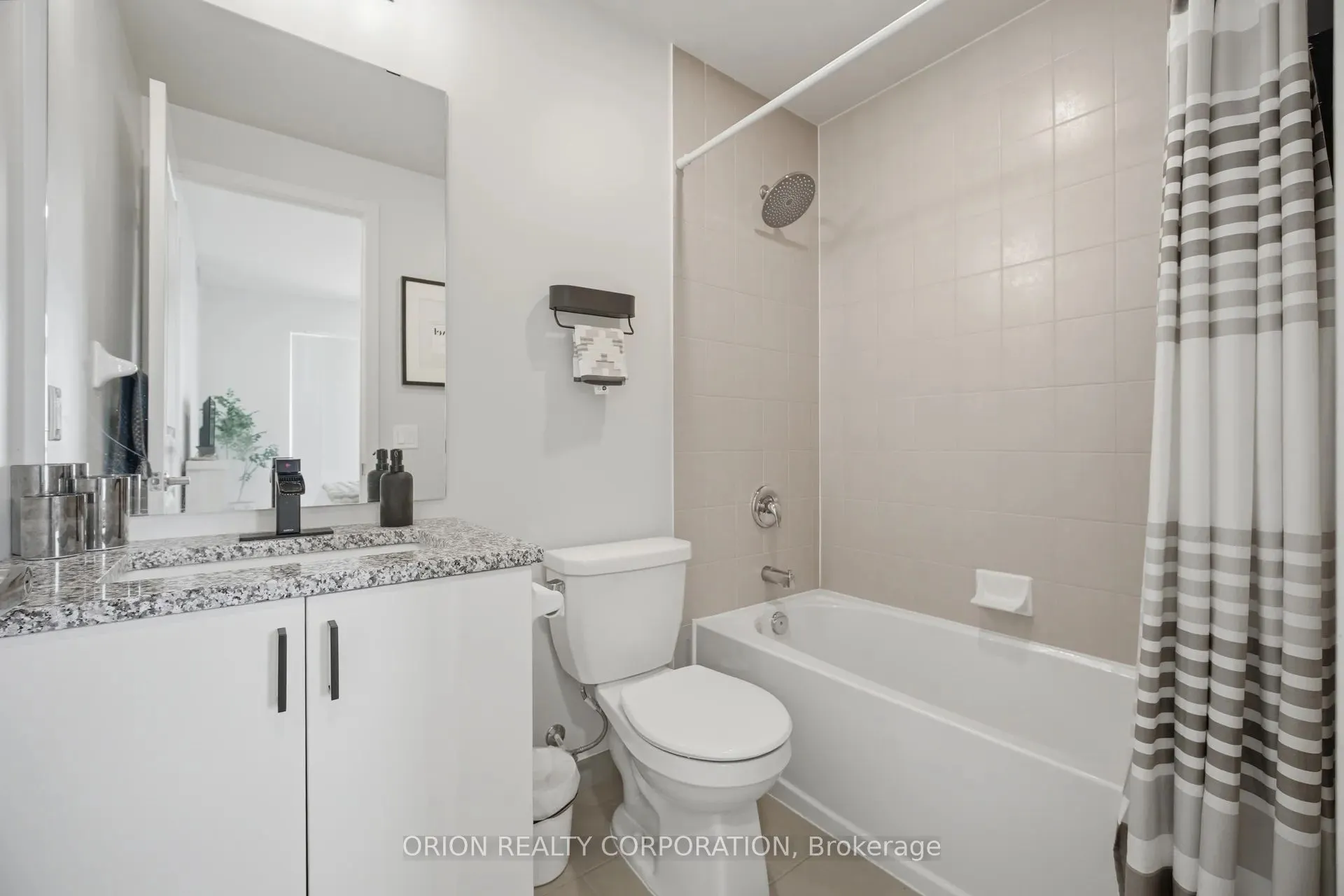 38 Annie Craig Drive #3605