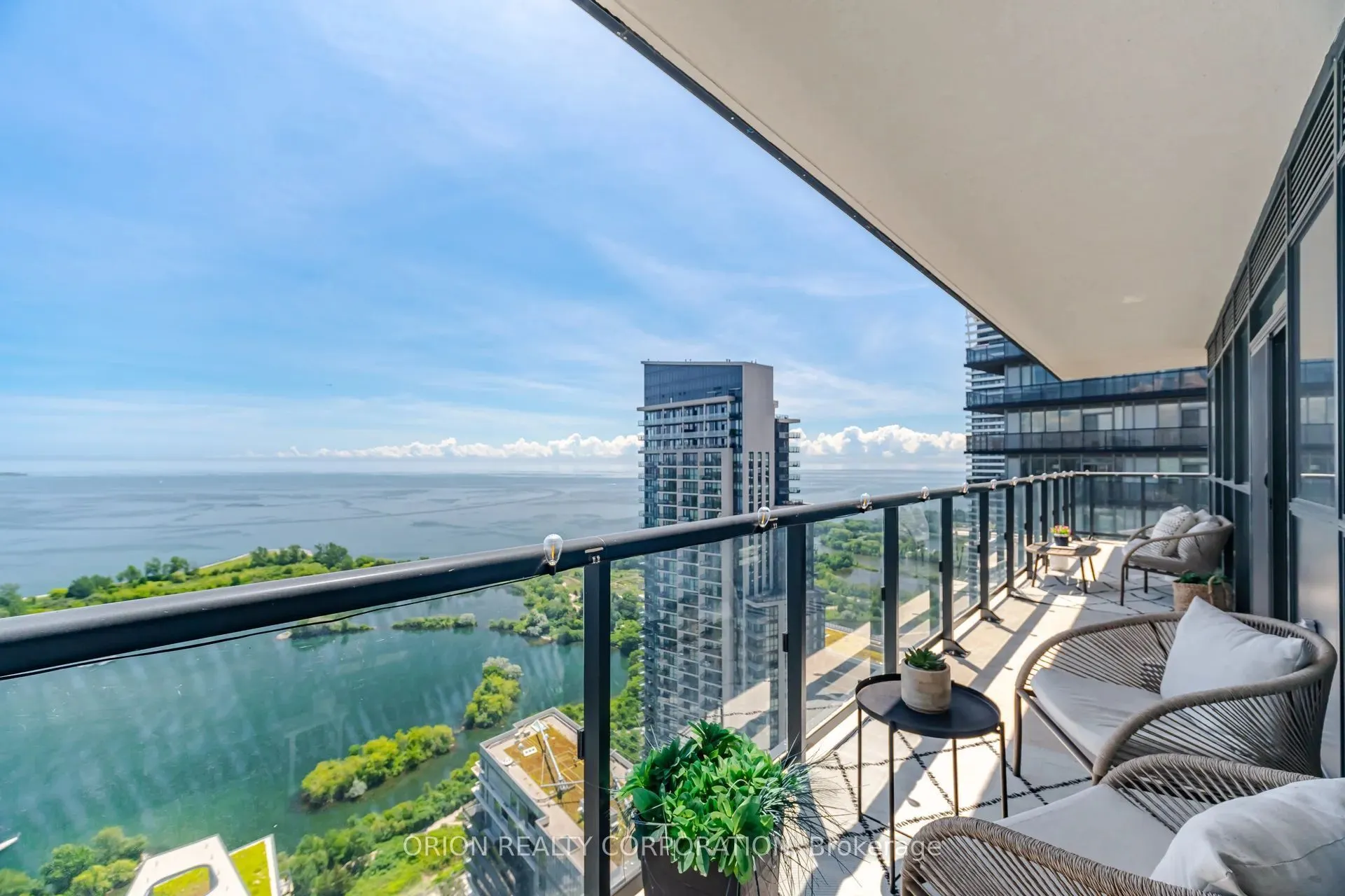38 Annie Craig Drive #3605