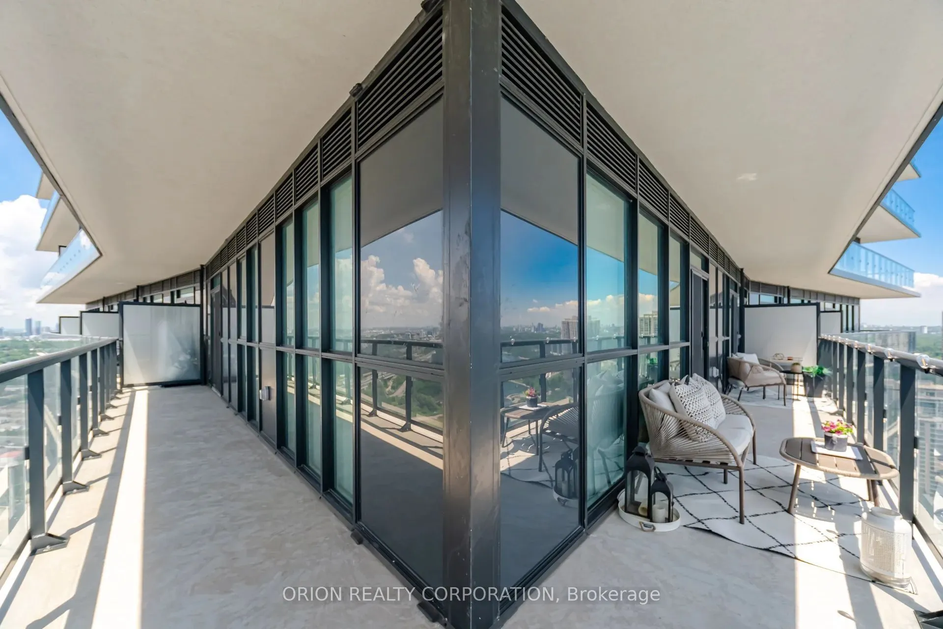 38 Annie Craig Drive #3605