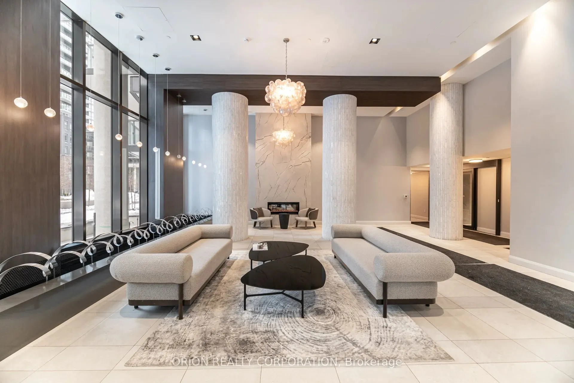 38 Annie Craig Drive #3605