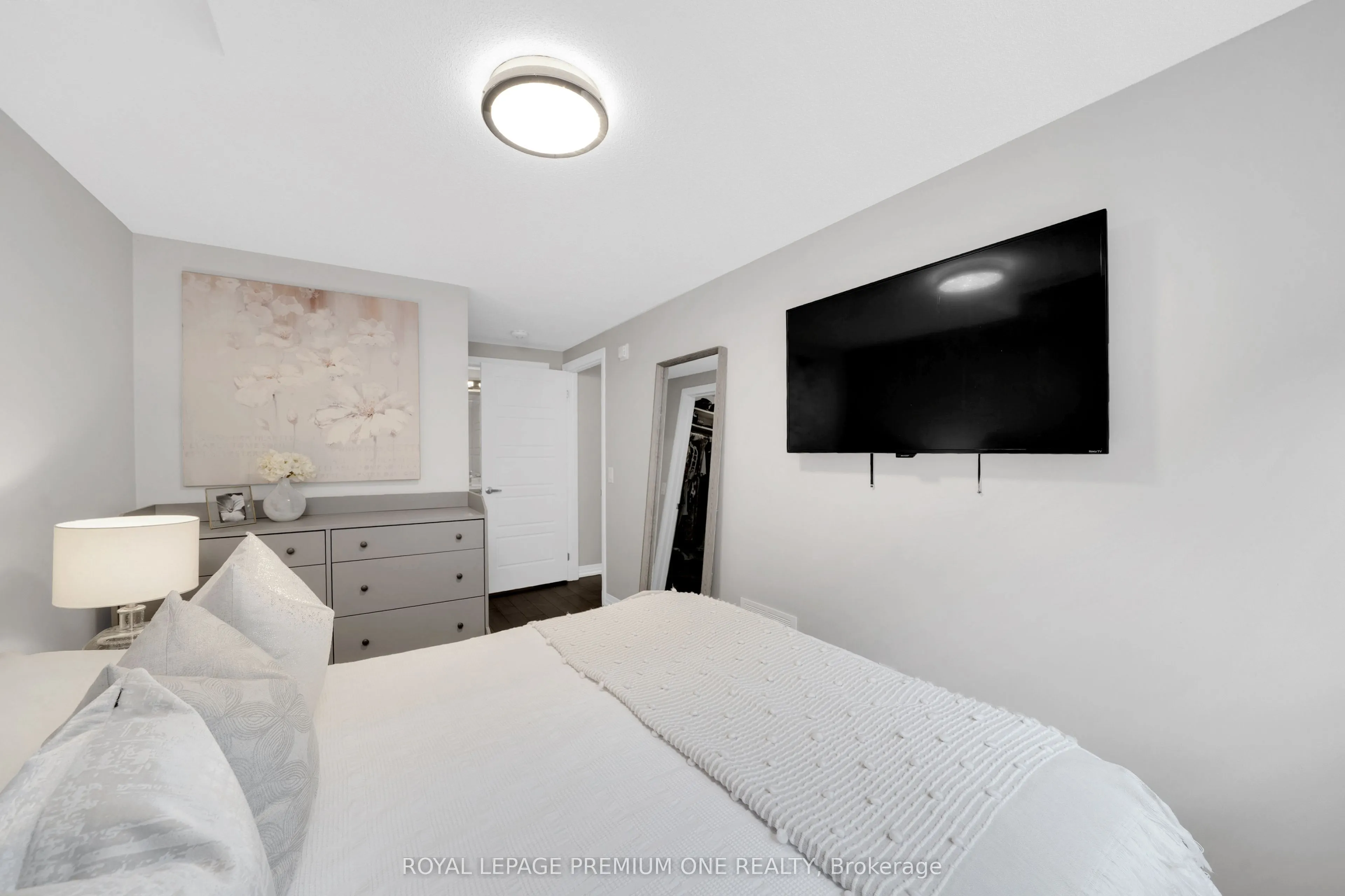 1202 Main Street E #108