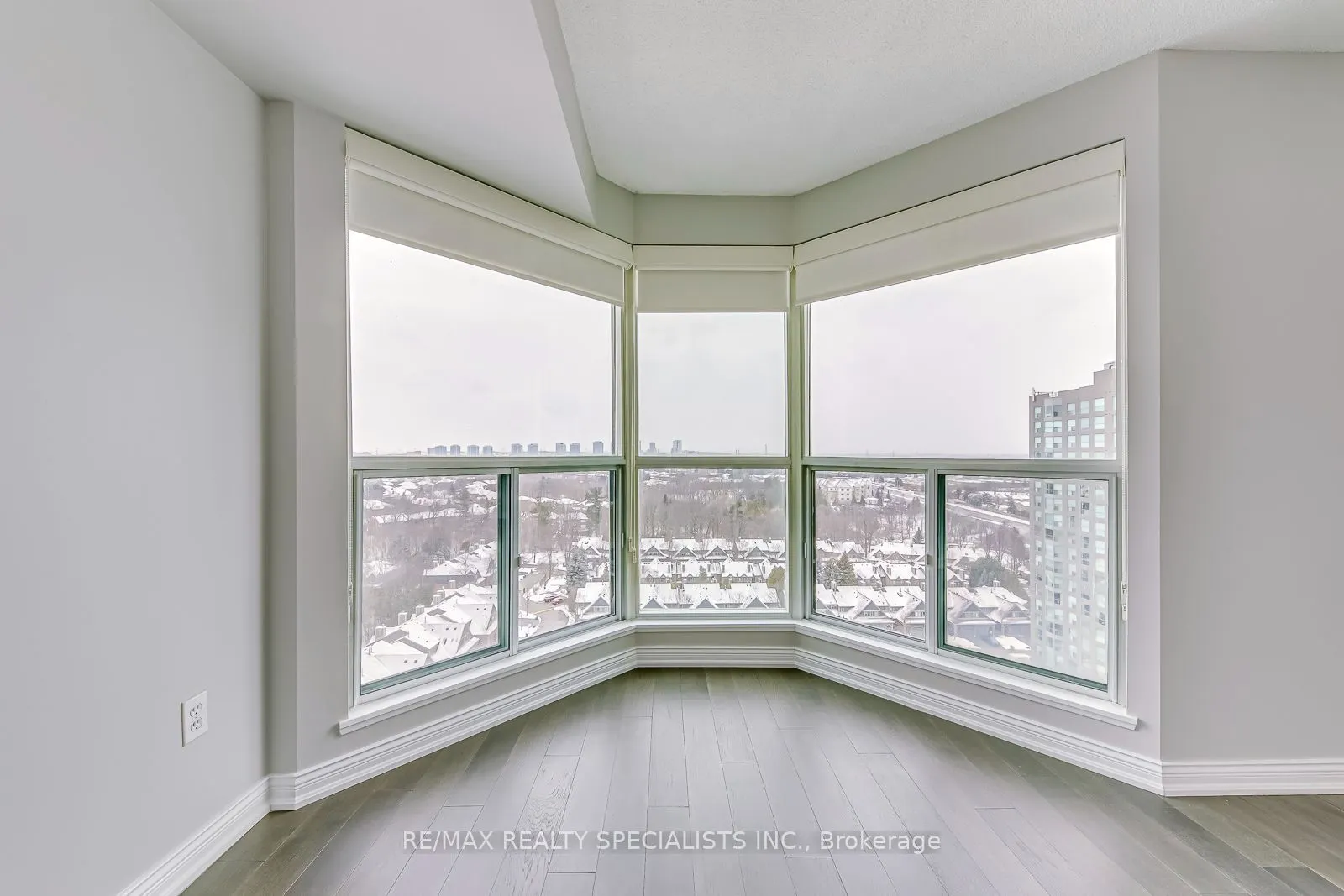 2177 Burnhamthorpe Road W #1605