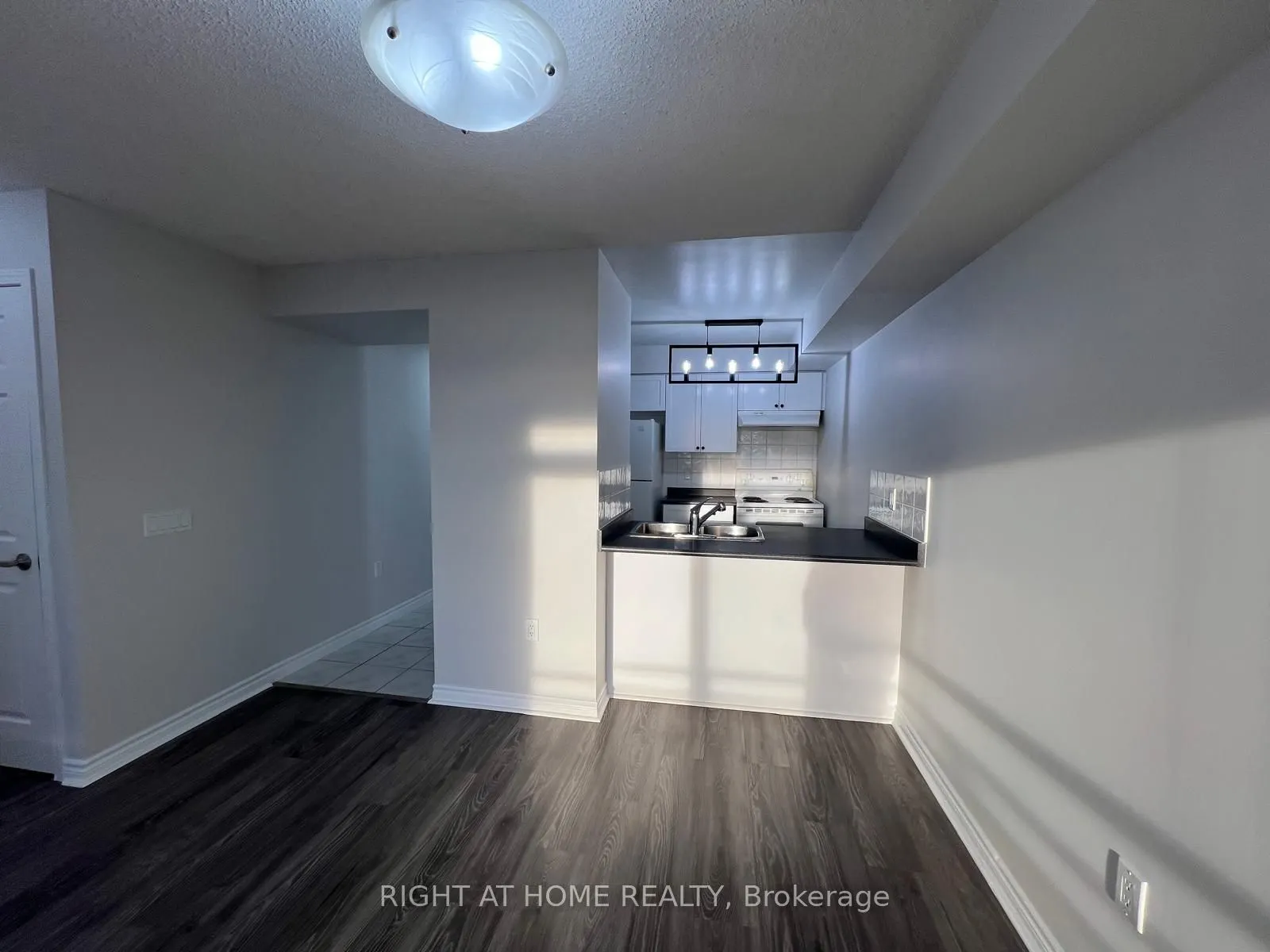 55 Strathaven Drive #1808