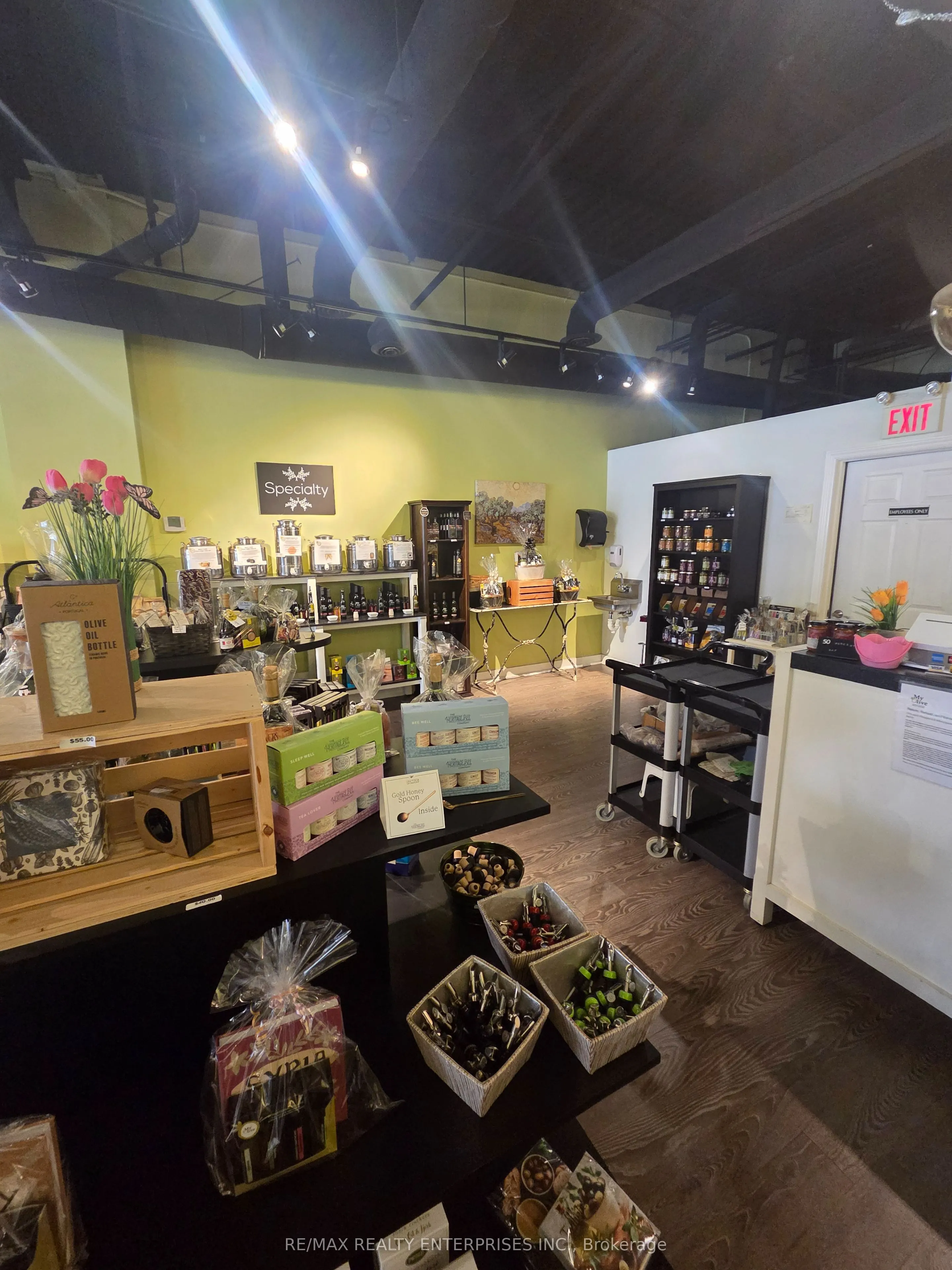 141 Lakeshore Road E #5