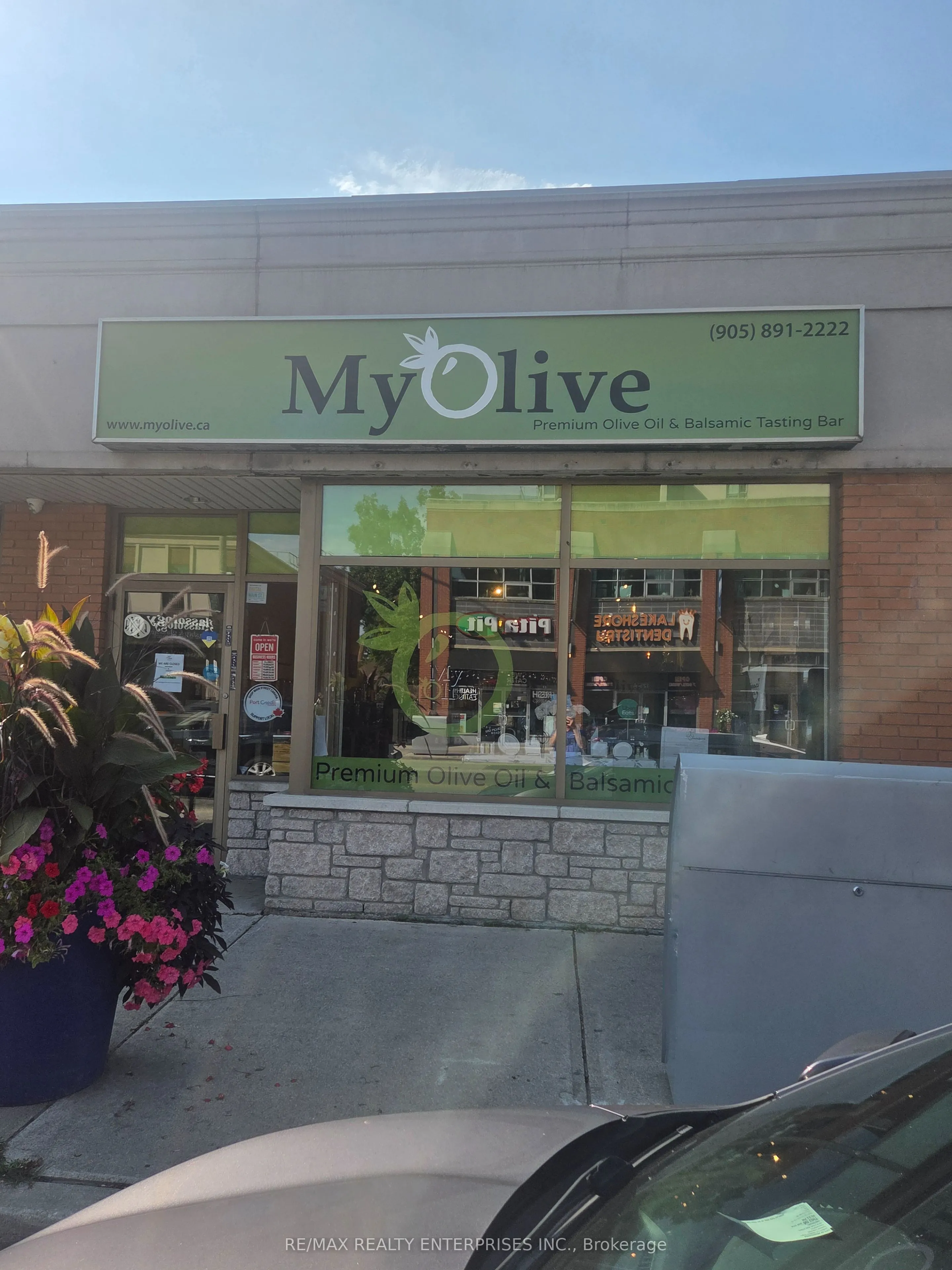 141 Lakeshore Road E #5