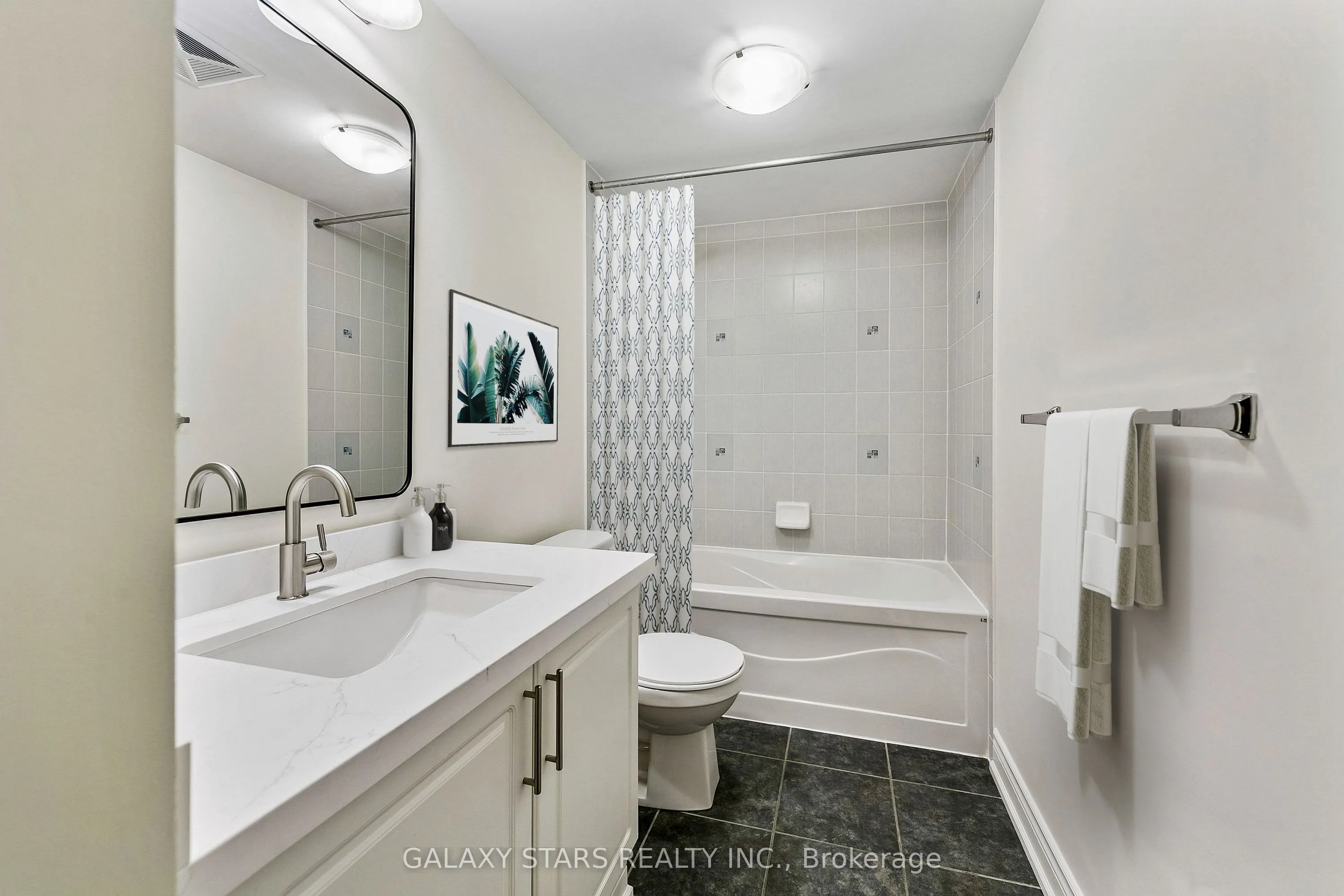 5725 Tenth Line W #16