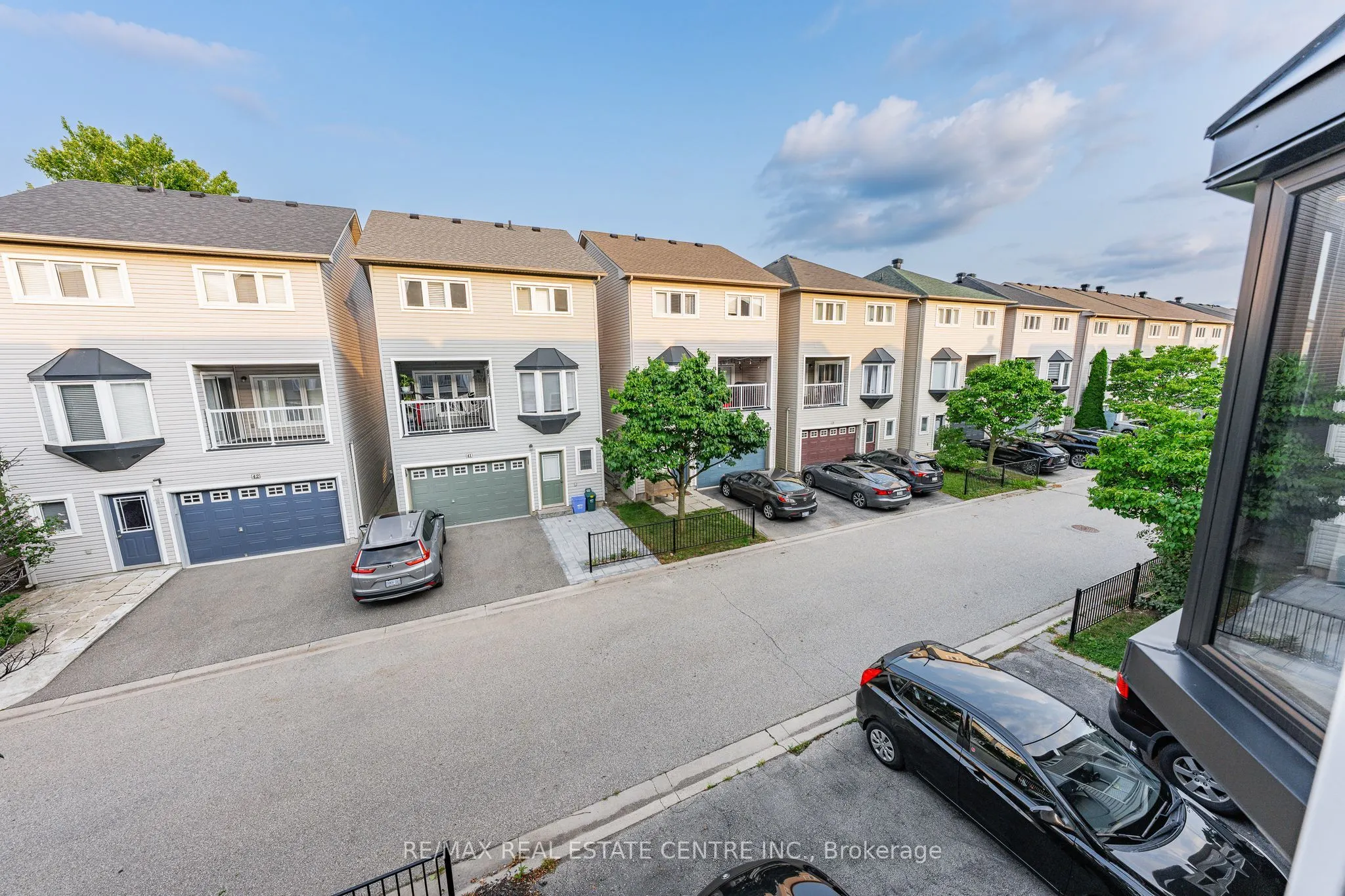 5090 Fairview Street #50
