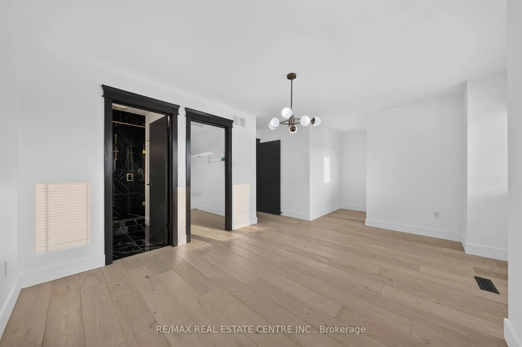5090 Fairview Street #50