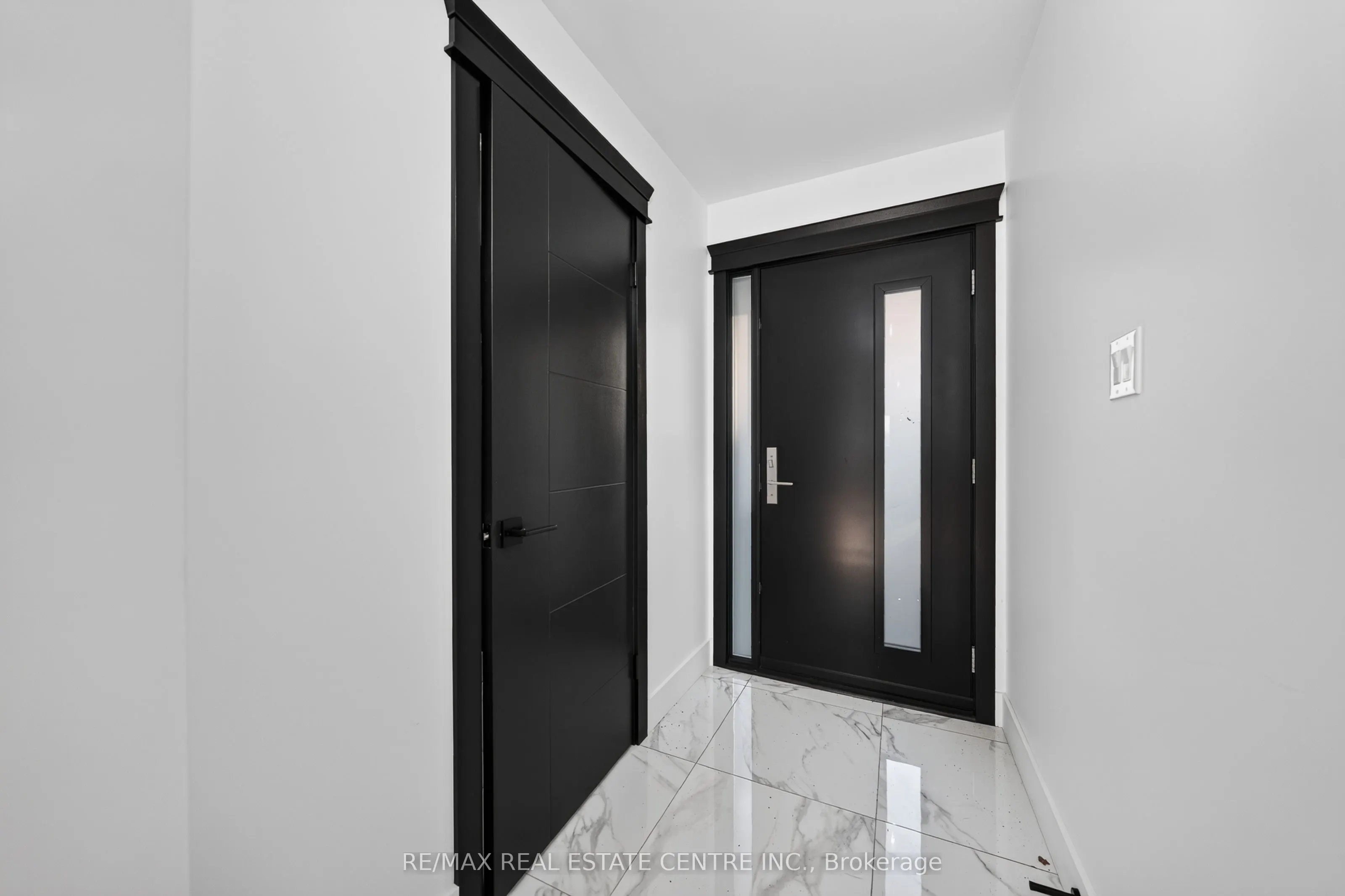 5090 Fairview Street #50
