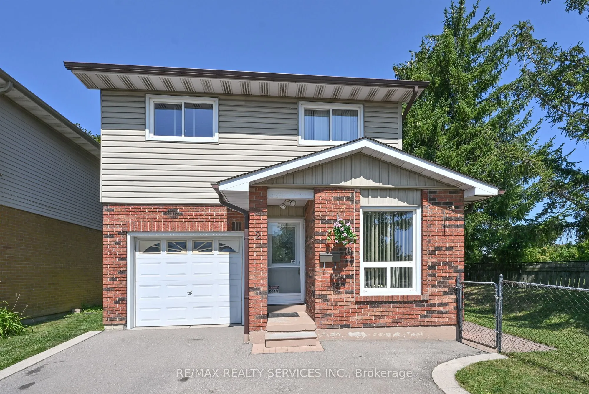 2 Lindridge Avenue