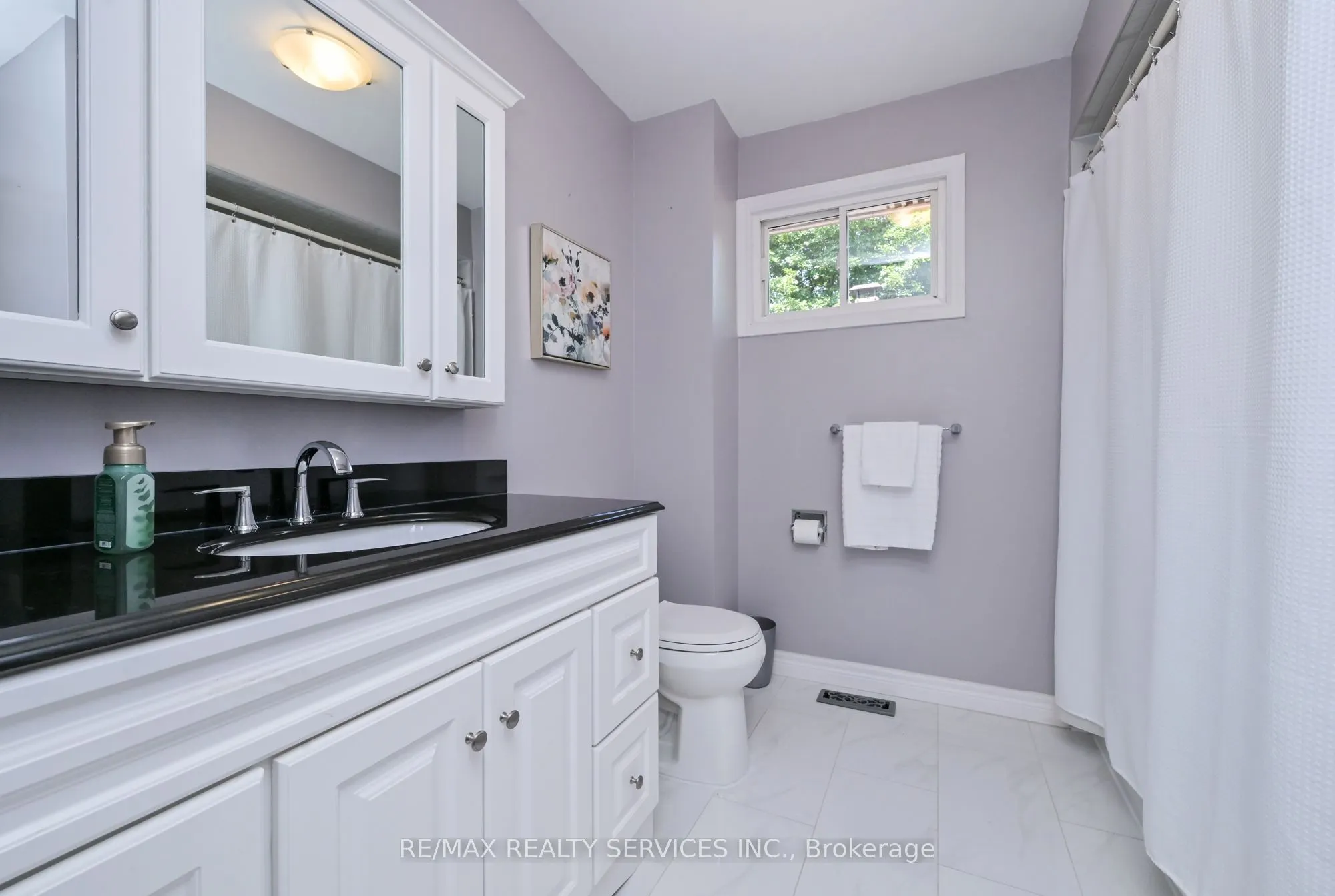 2 Lindridge Avenue