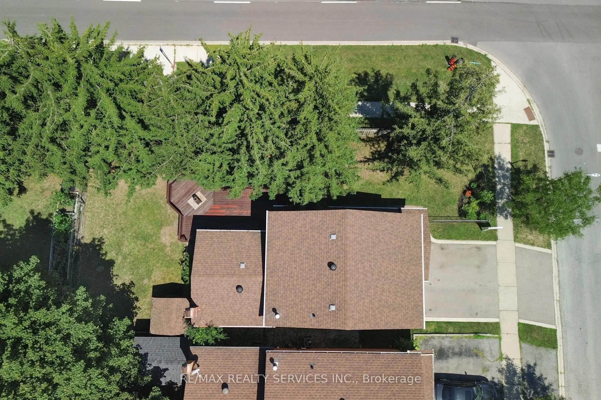 2 Lindridge Avenue