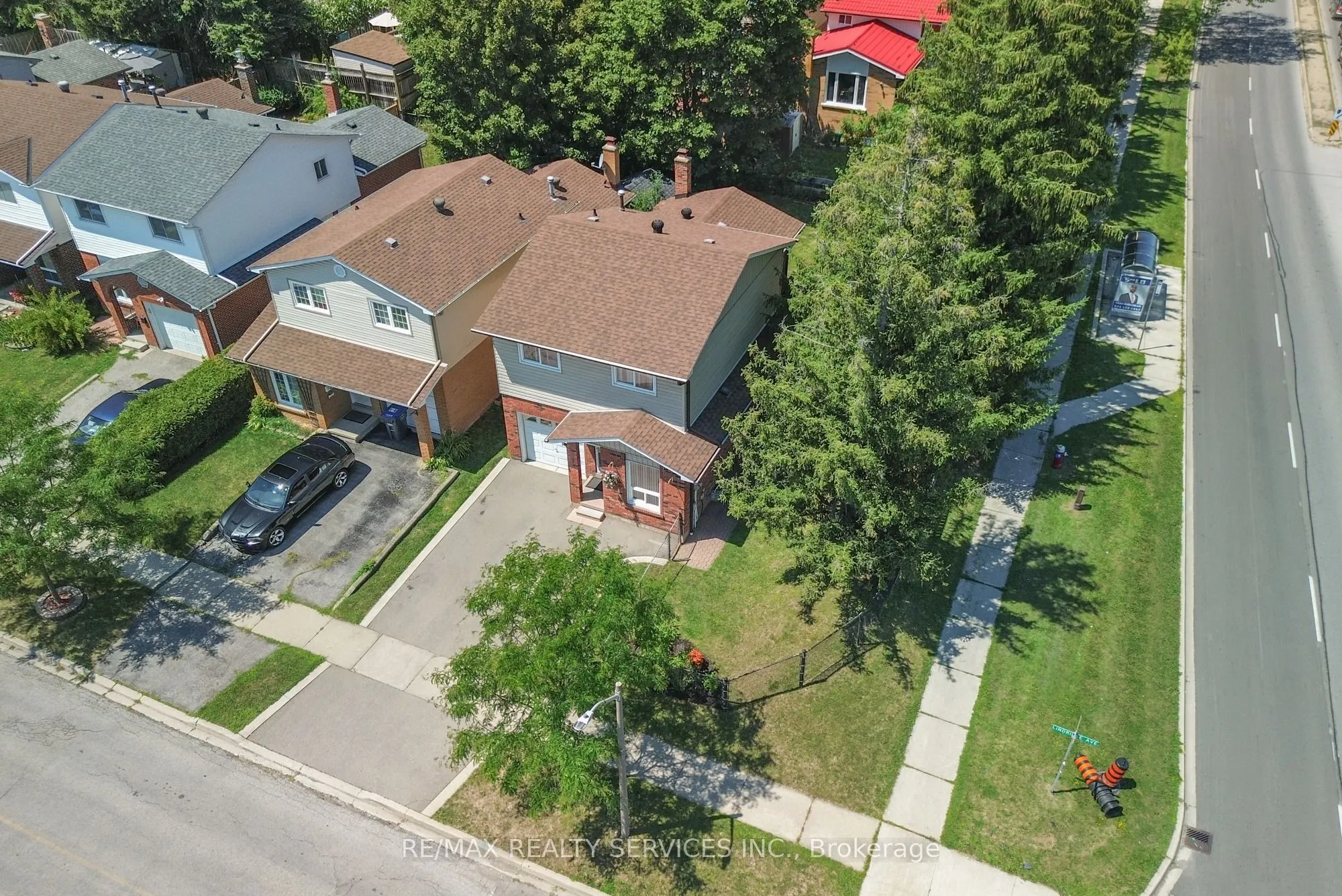 2 Lindridge Avenue