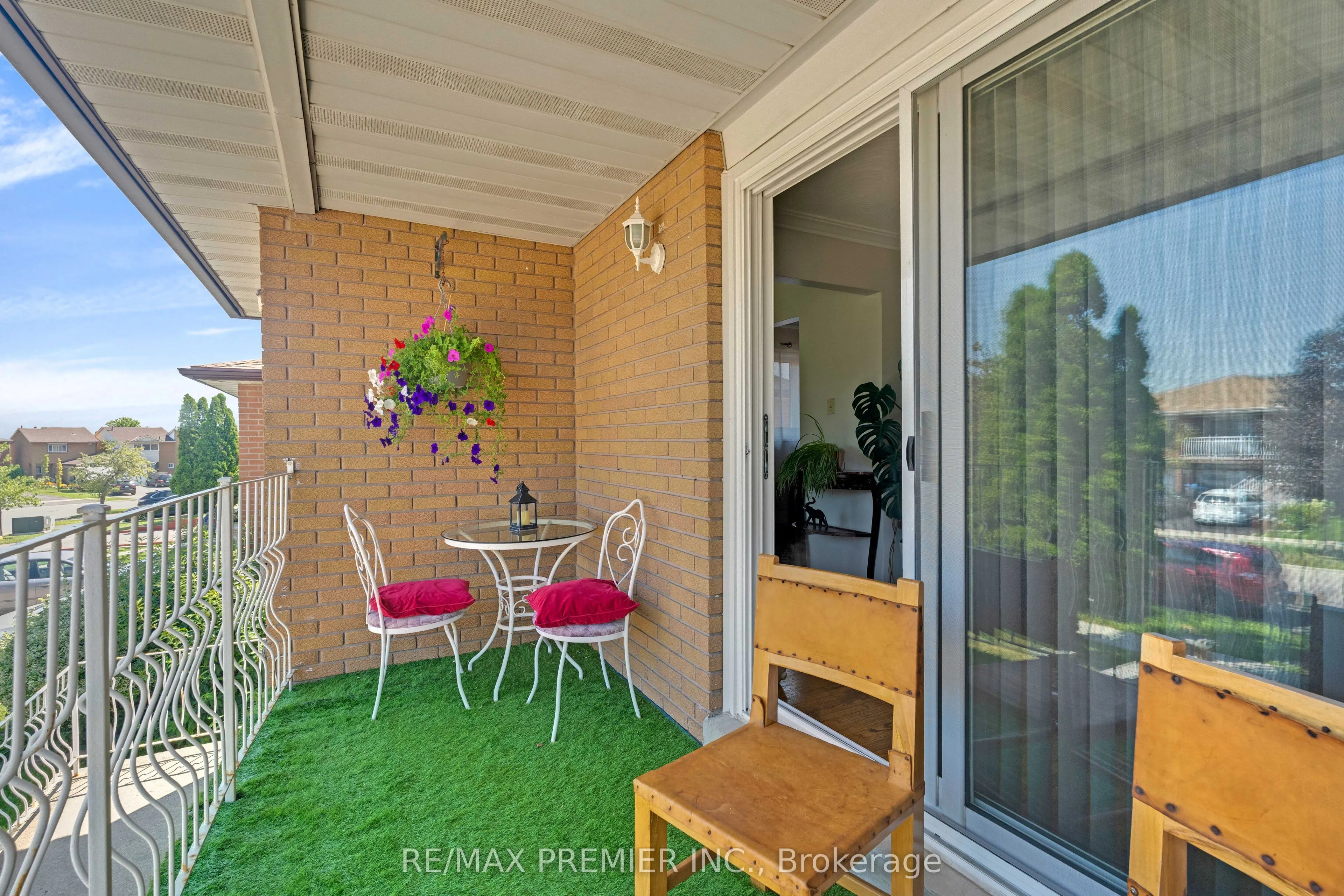 4178 Dursley Crescent