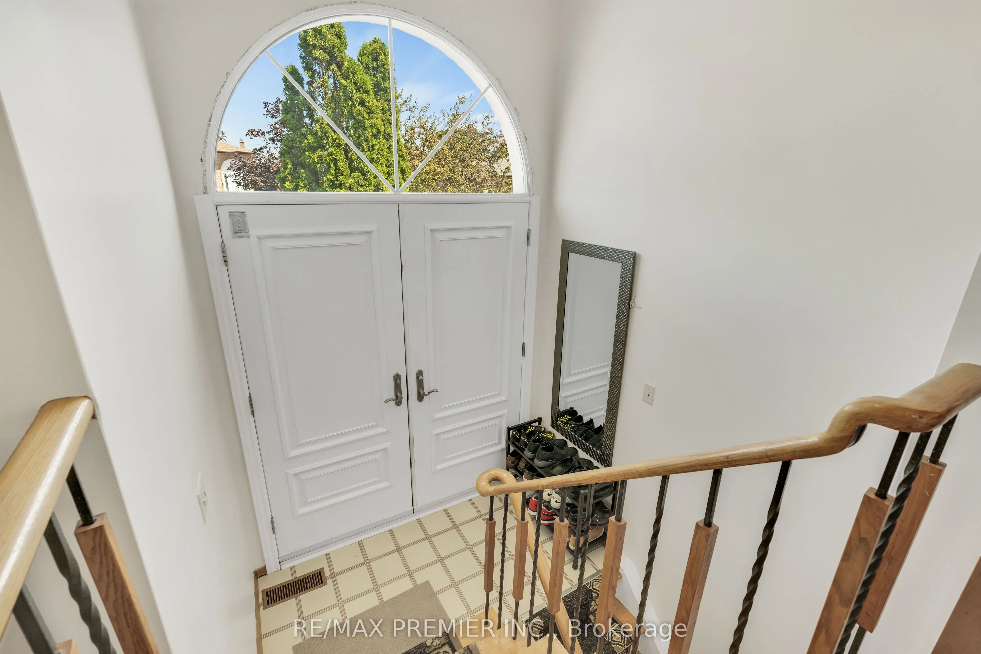 4178 Dursley Crescent