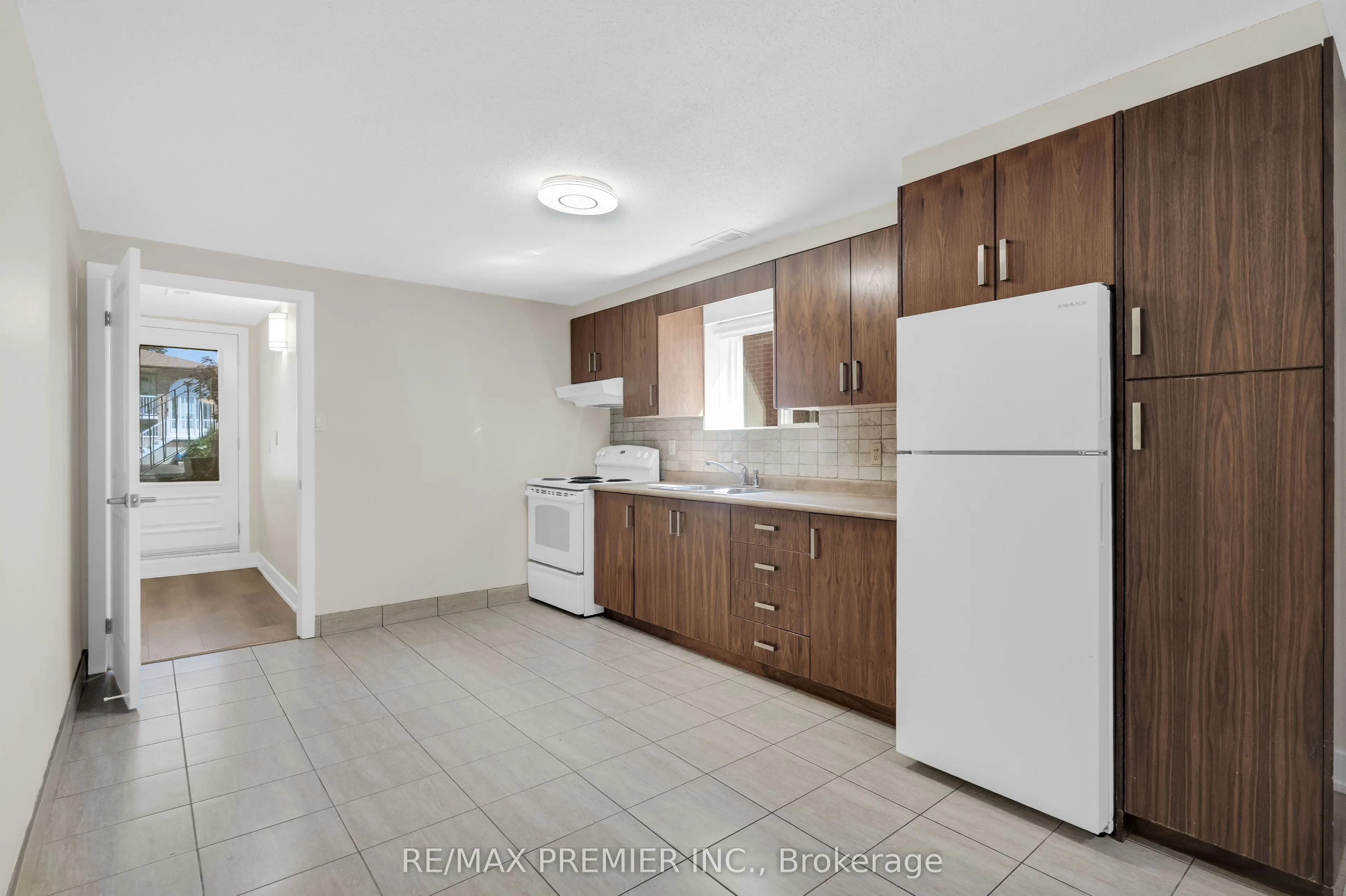 4178 Dursley Crescent