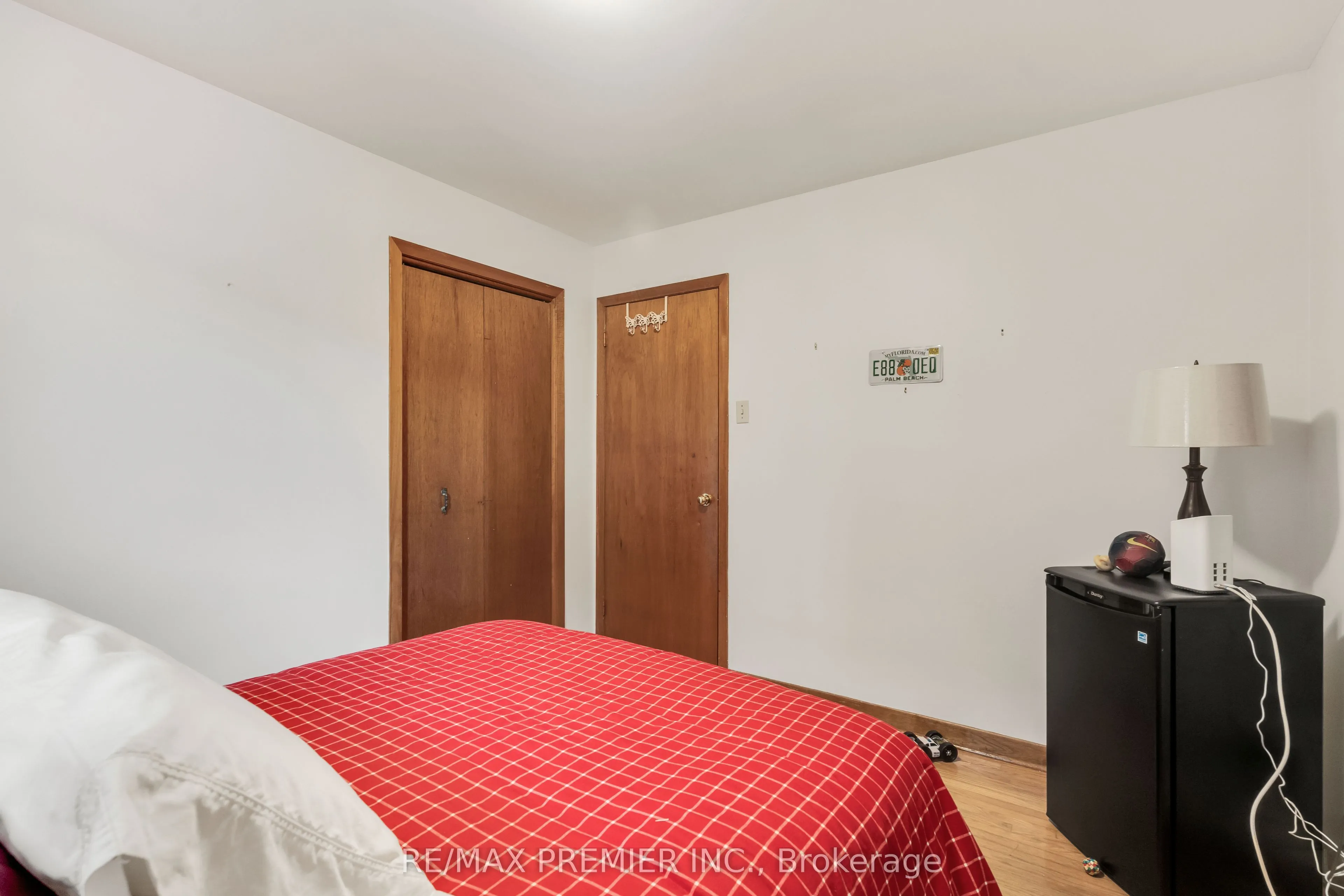 4178 Dursley Crescent