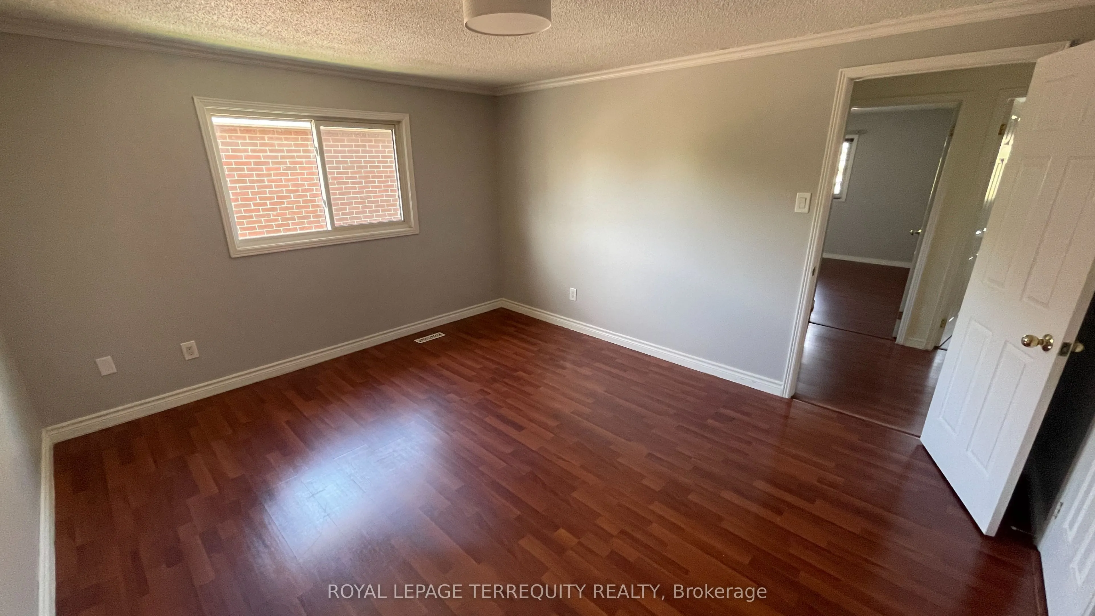3151 Bracknell Crescent