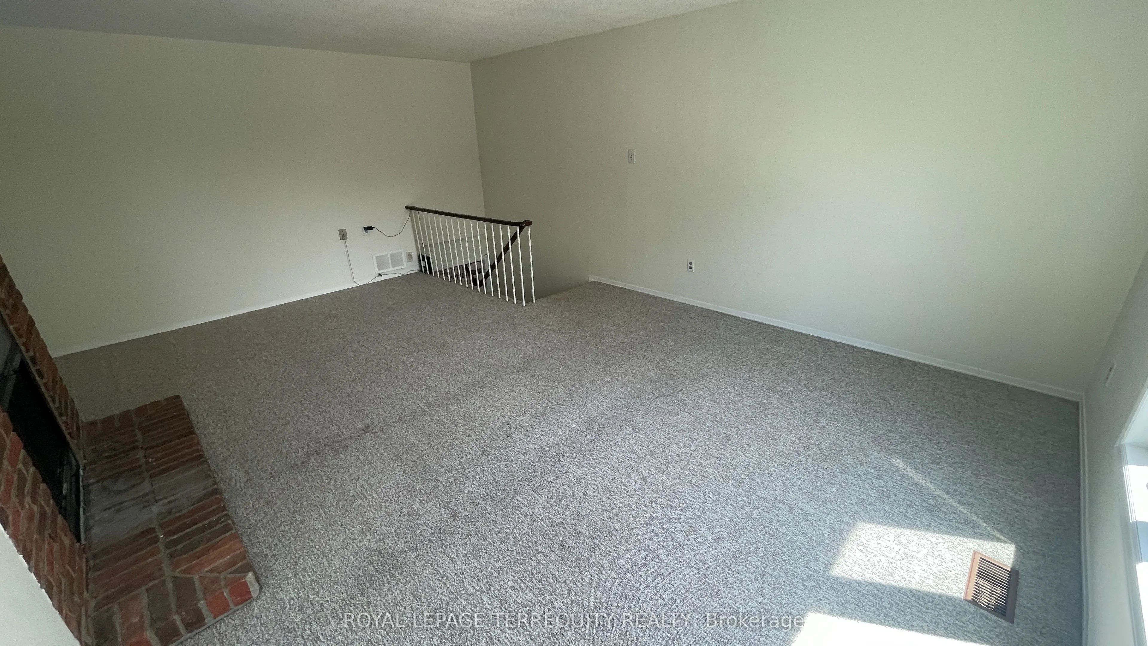 3151 Bracknell Crescent