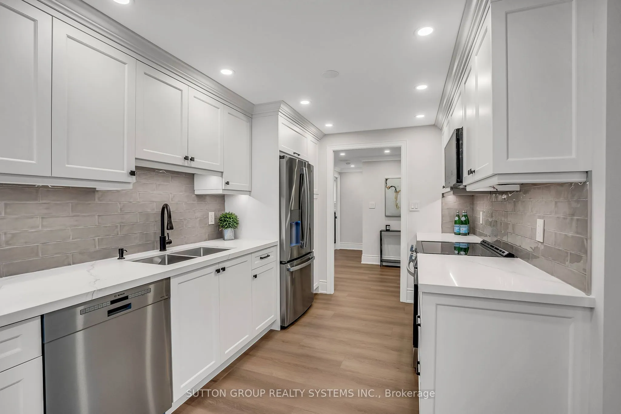 2180 Marine Drive #501