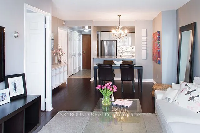 2287 Lake Shore Boulevard W #505