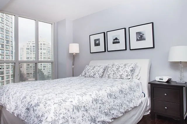 2287 Lake Shore Boulevard W #505