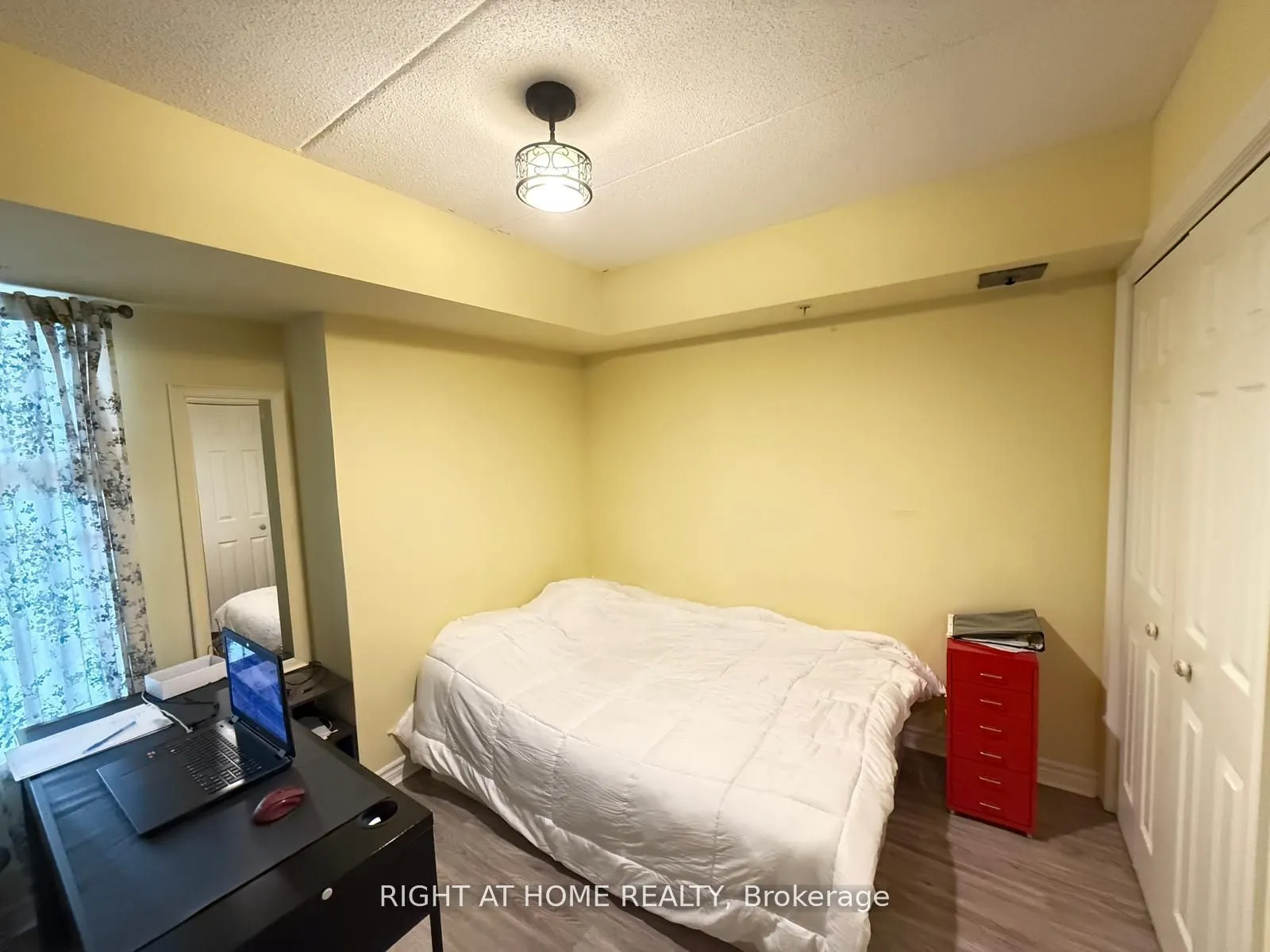 1340 Main Street #206