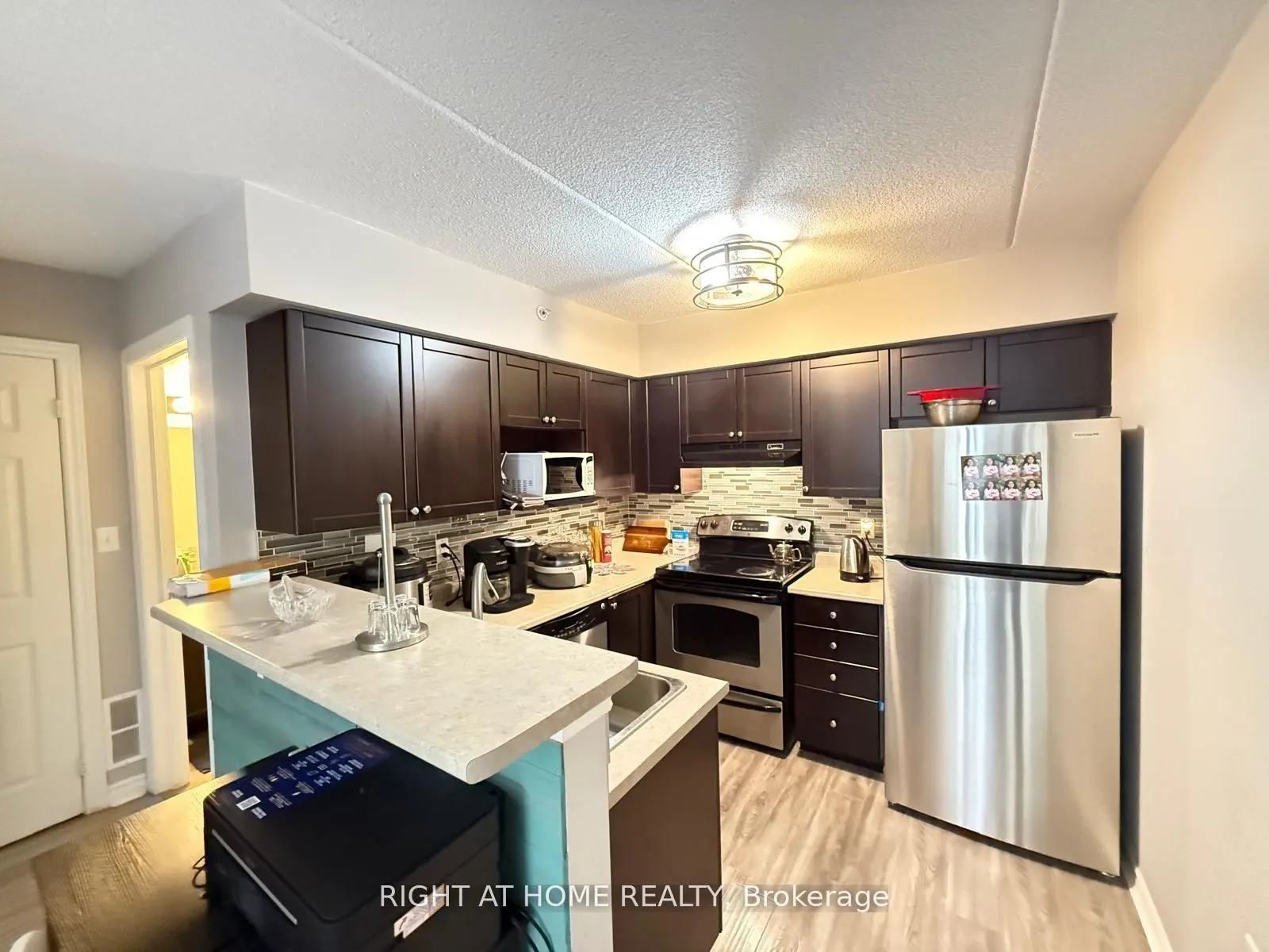 1340 Main Street #206