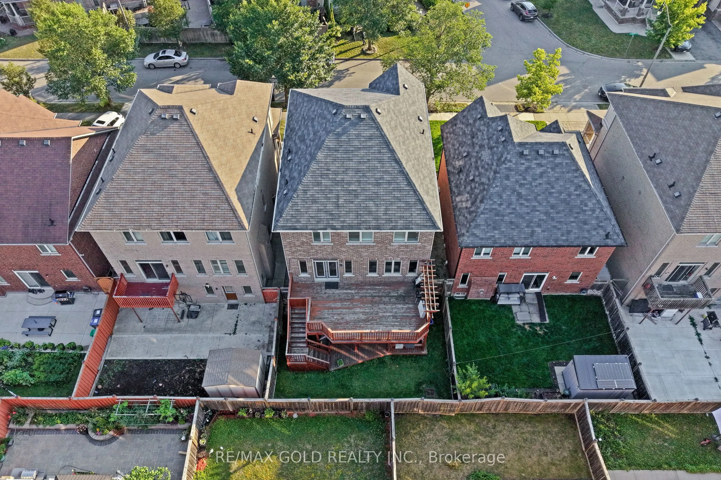 11 Clearfield Drive