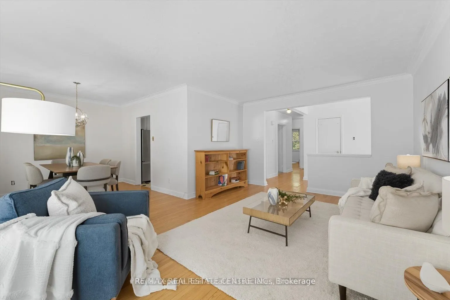 1229 Welwyn Drive #upper