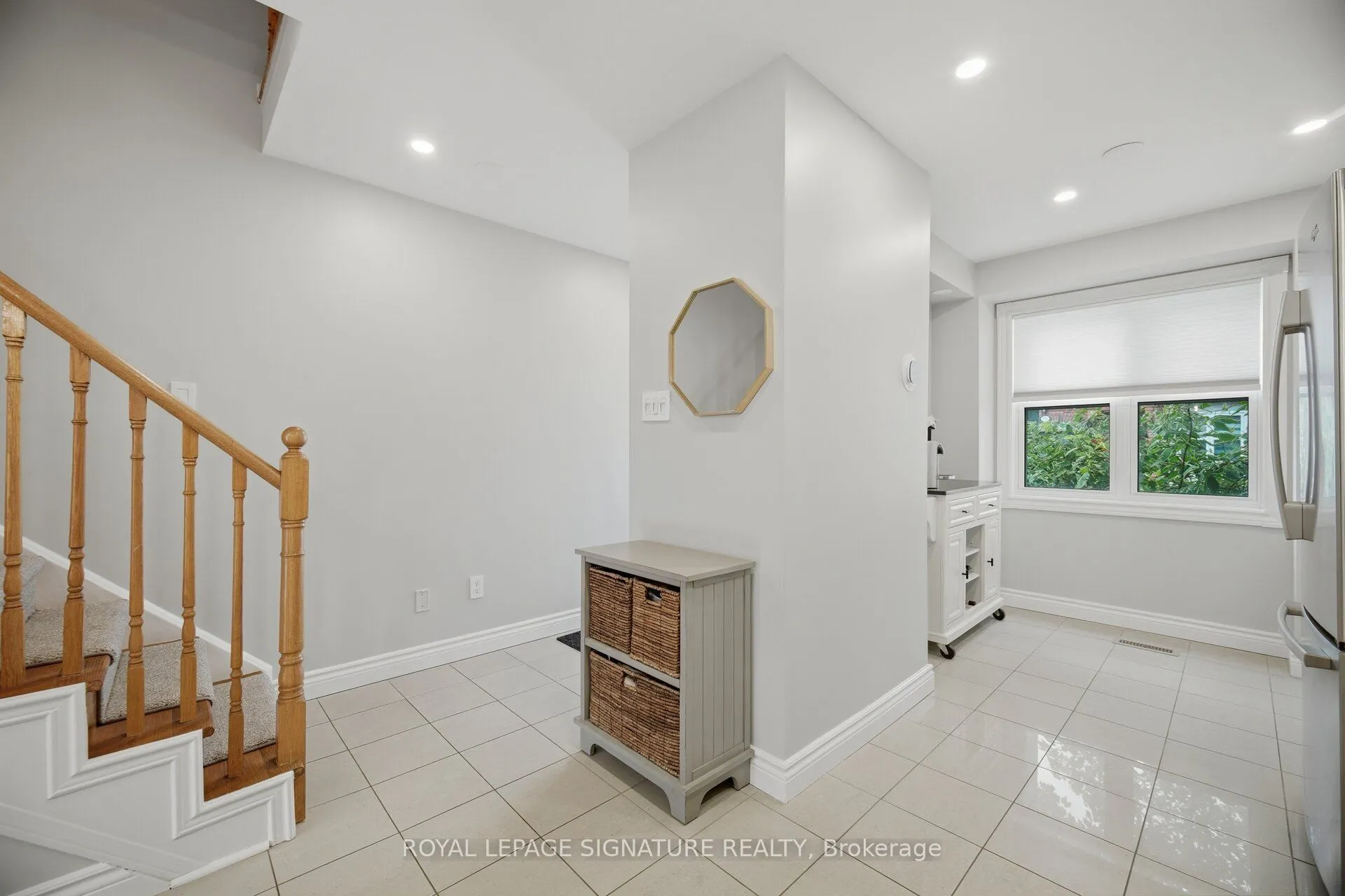 5940 Glen Erin Drive #19A