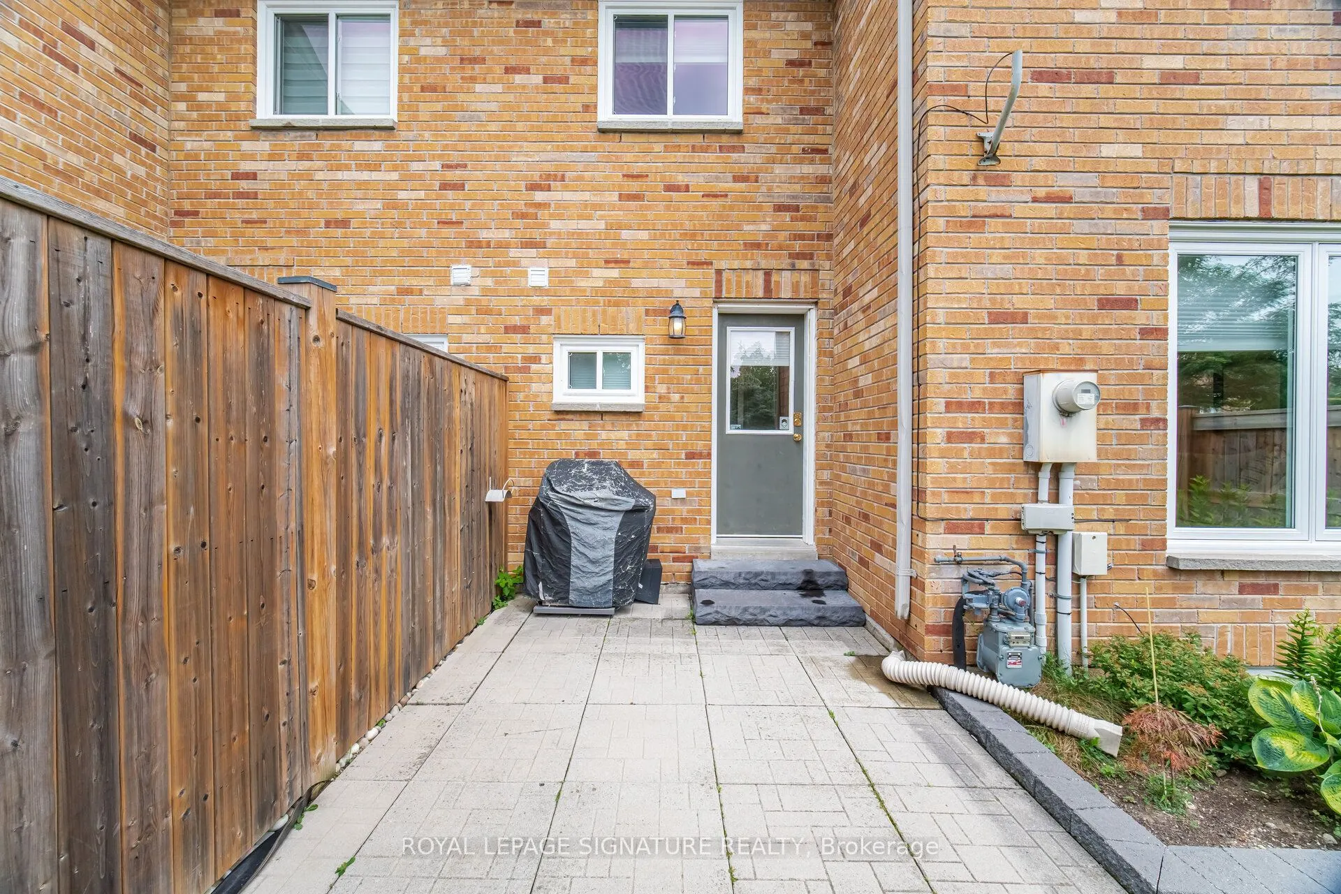 5940 Glen Erin Drive #19A
