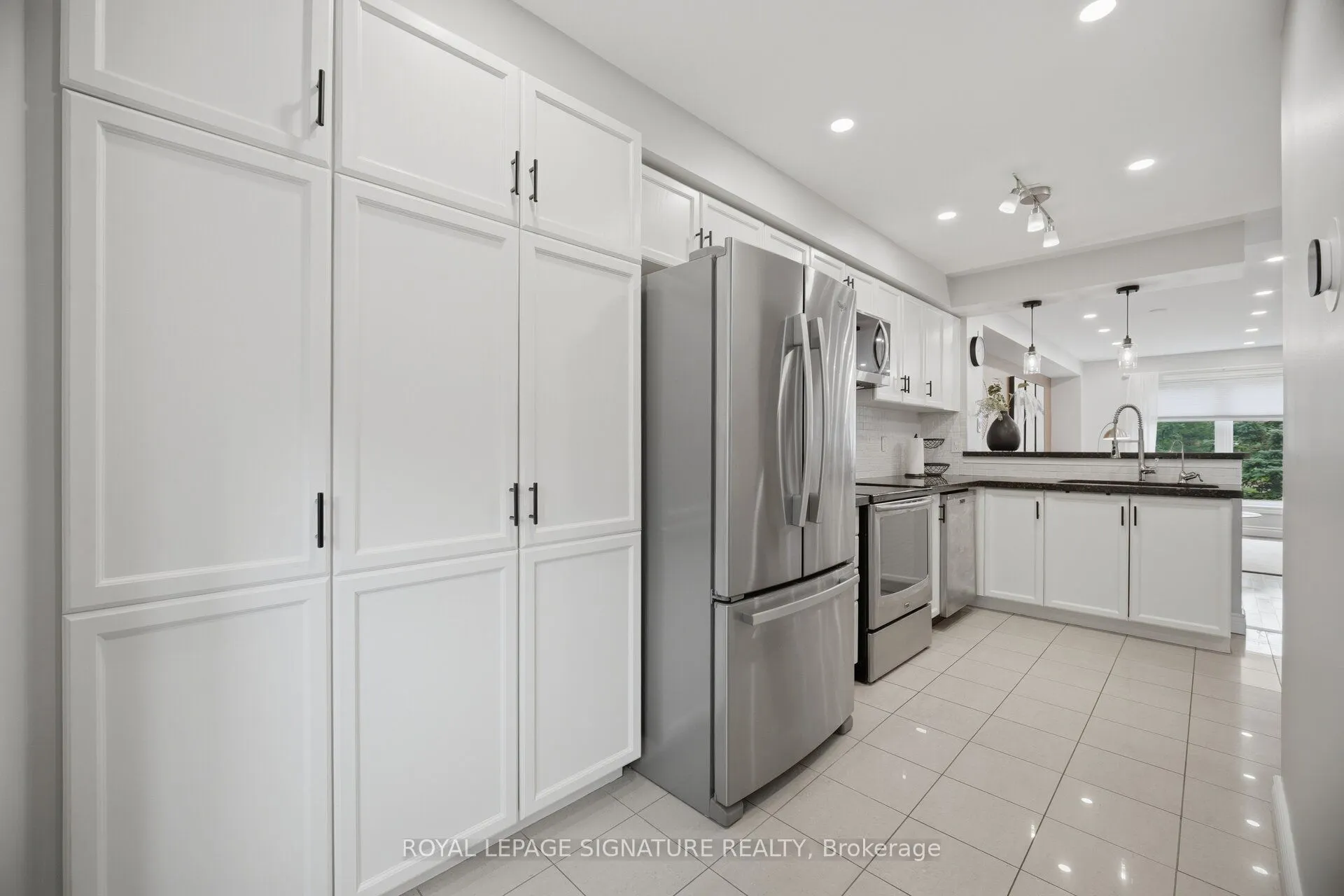 5940 Glen Erin Drive #19A