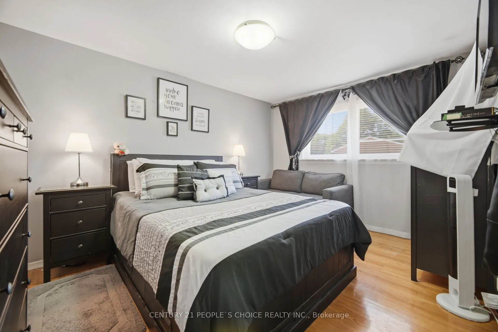 79 Fleetwood Crescent #79