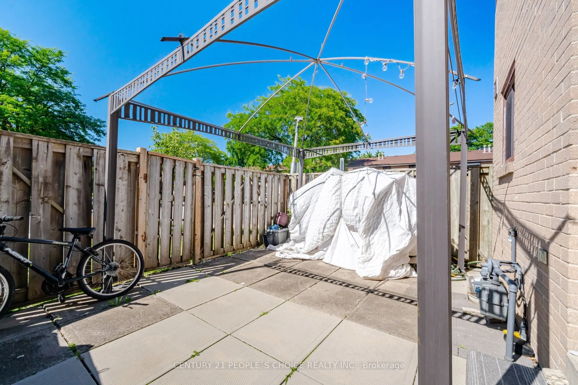 79 Fleetwood Crescent #79