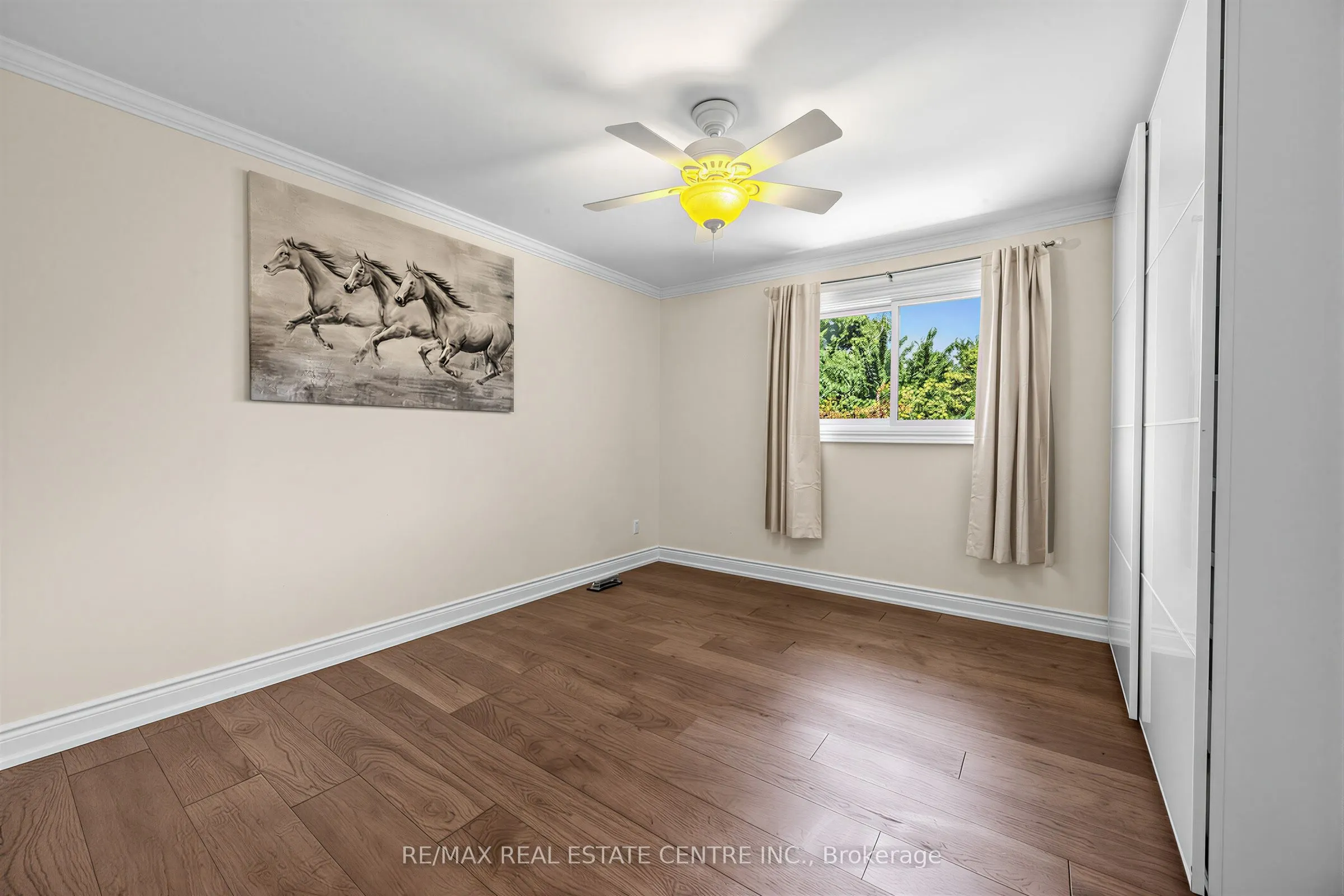 365 Lynn Place