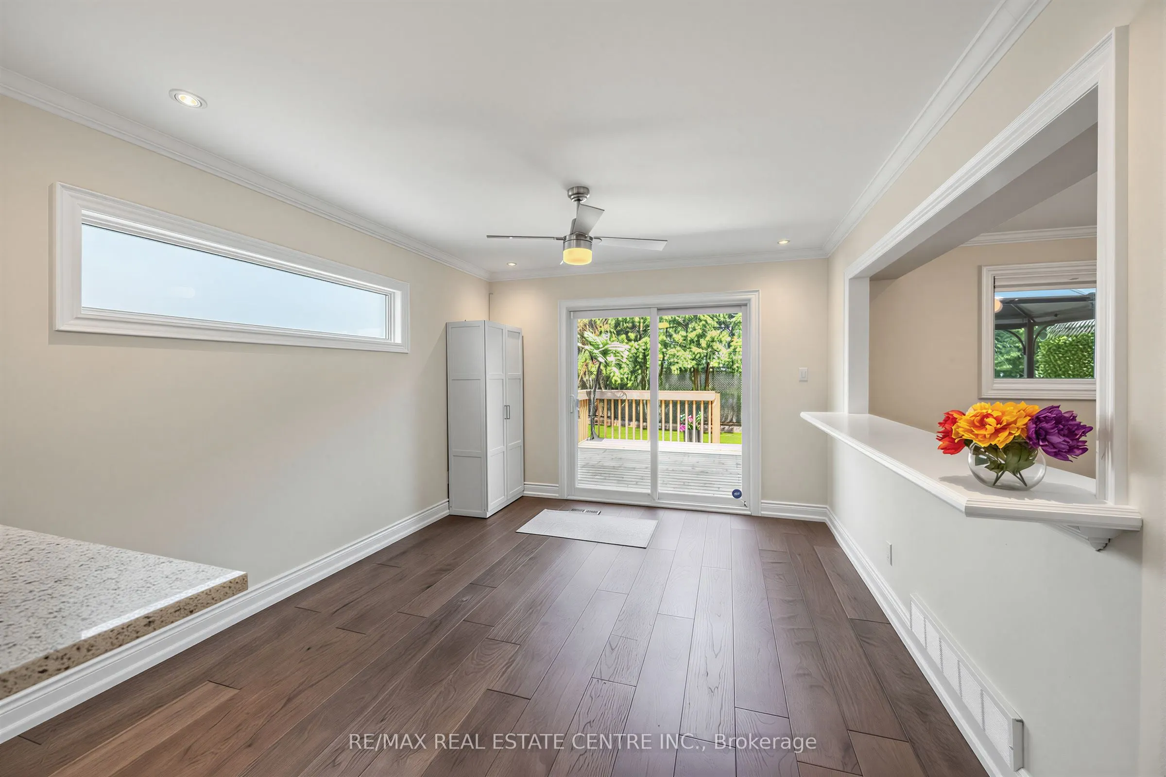 365 Lynn Place