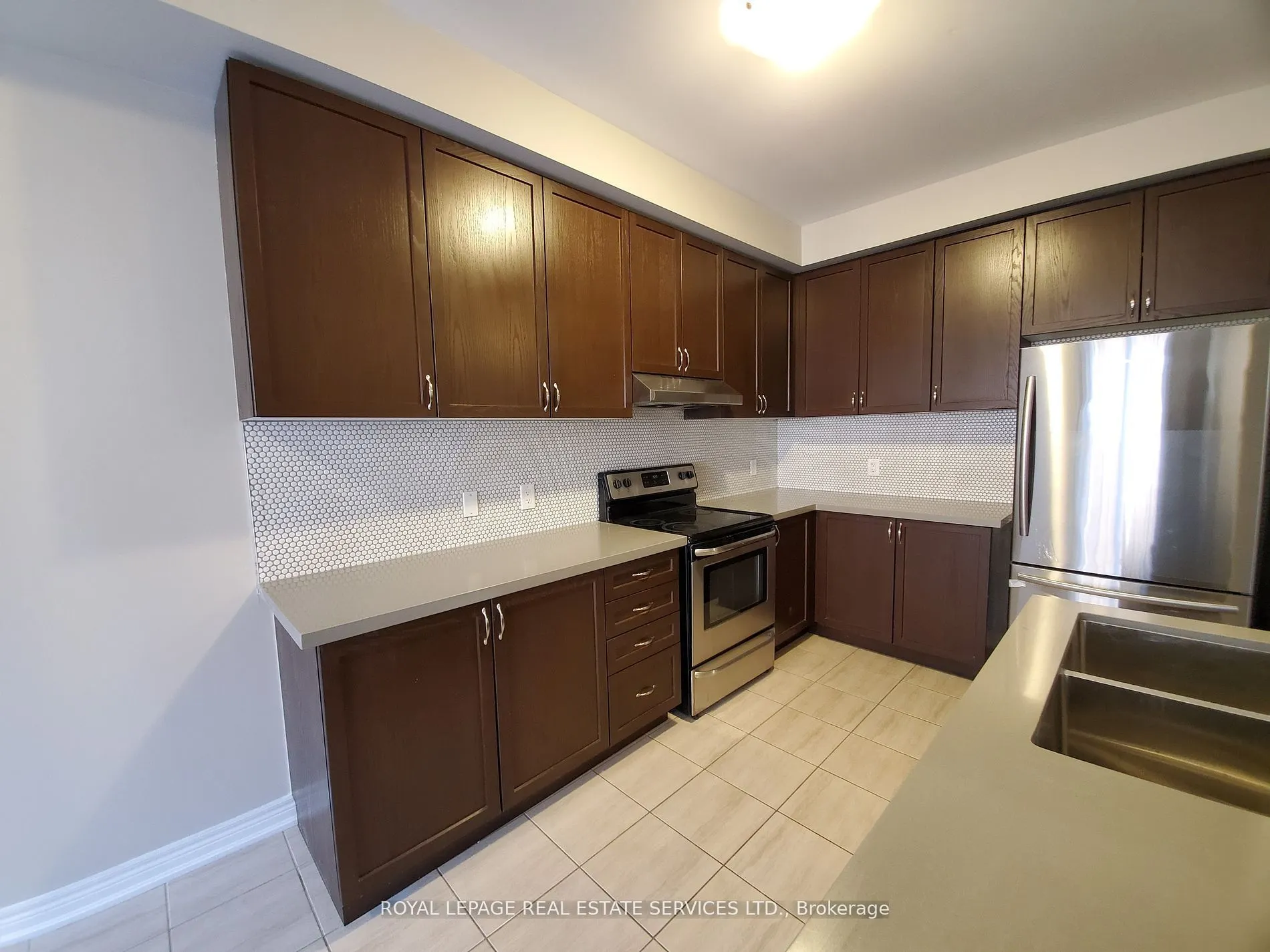 39 Vezna Crescent