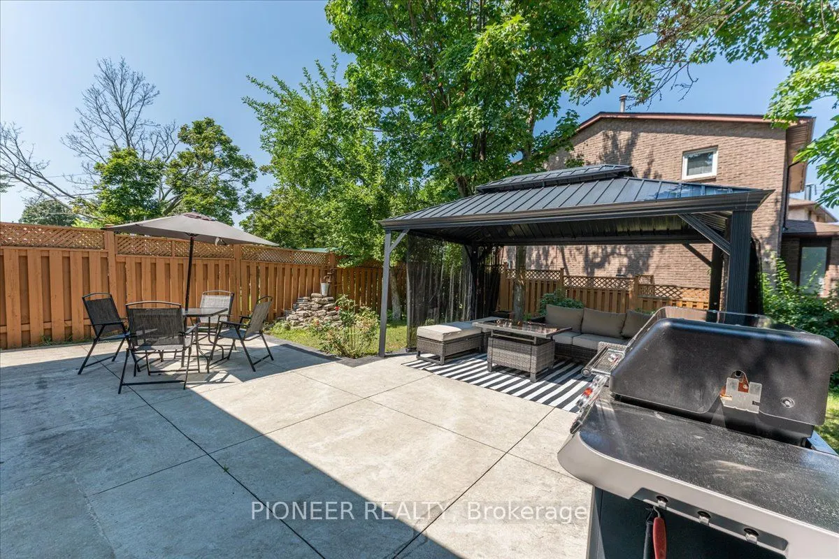 6452 Eastridge Road