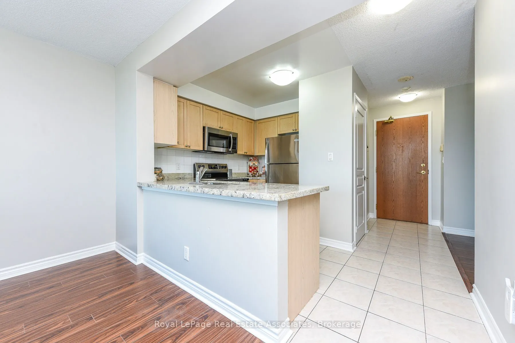 4879 Kimbermount Avenue #710
