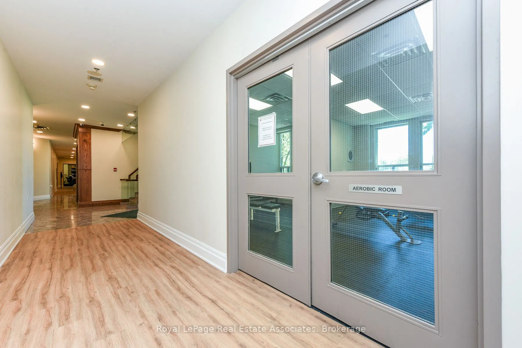 4879 Kimbermount Avenue #710