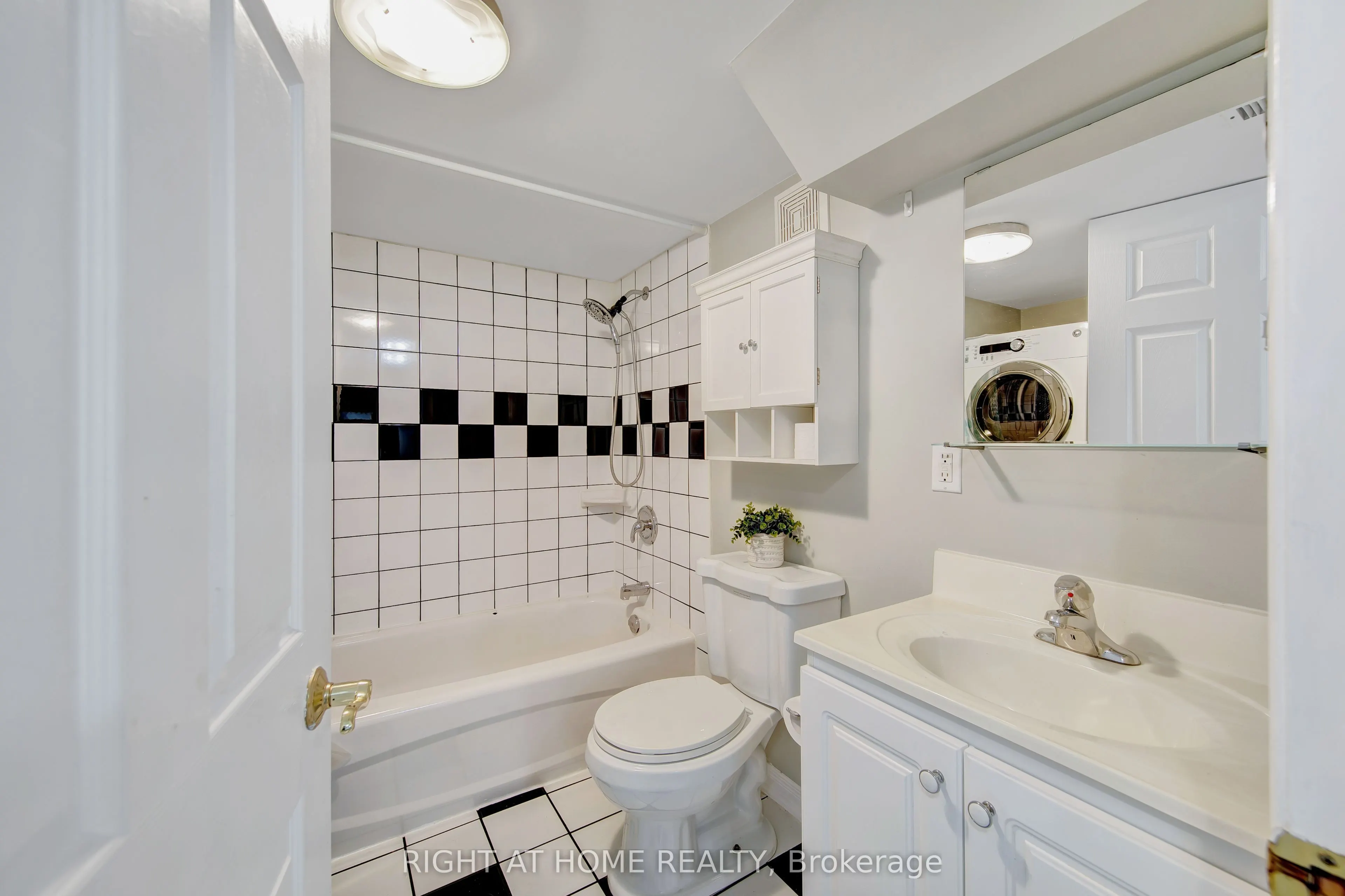 2796 Tallberg Court