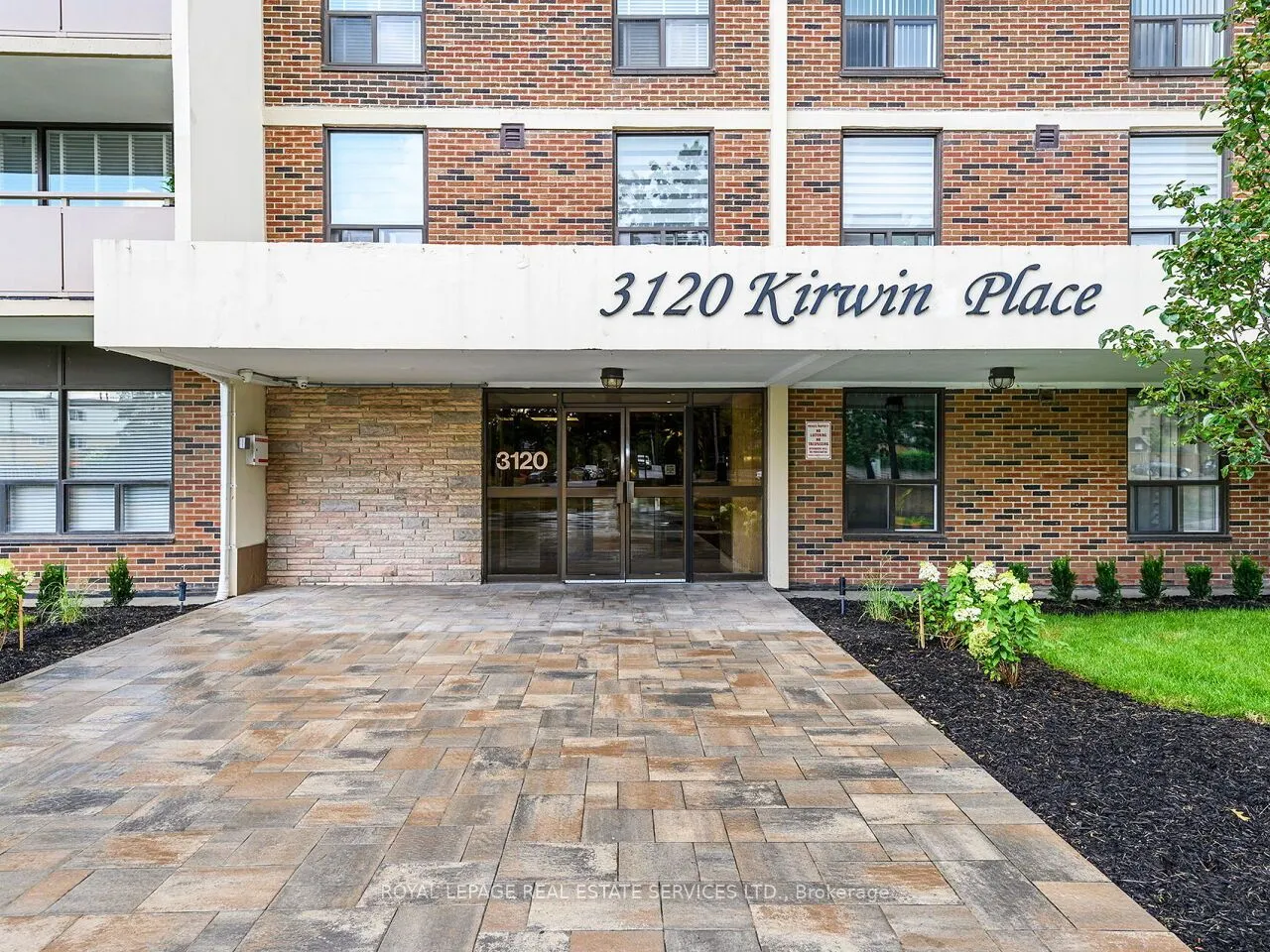 3120 Kirwin Avenue #1109