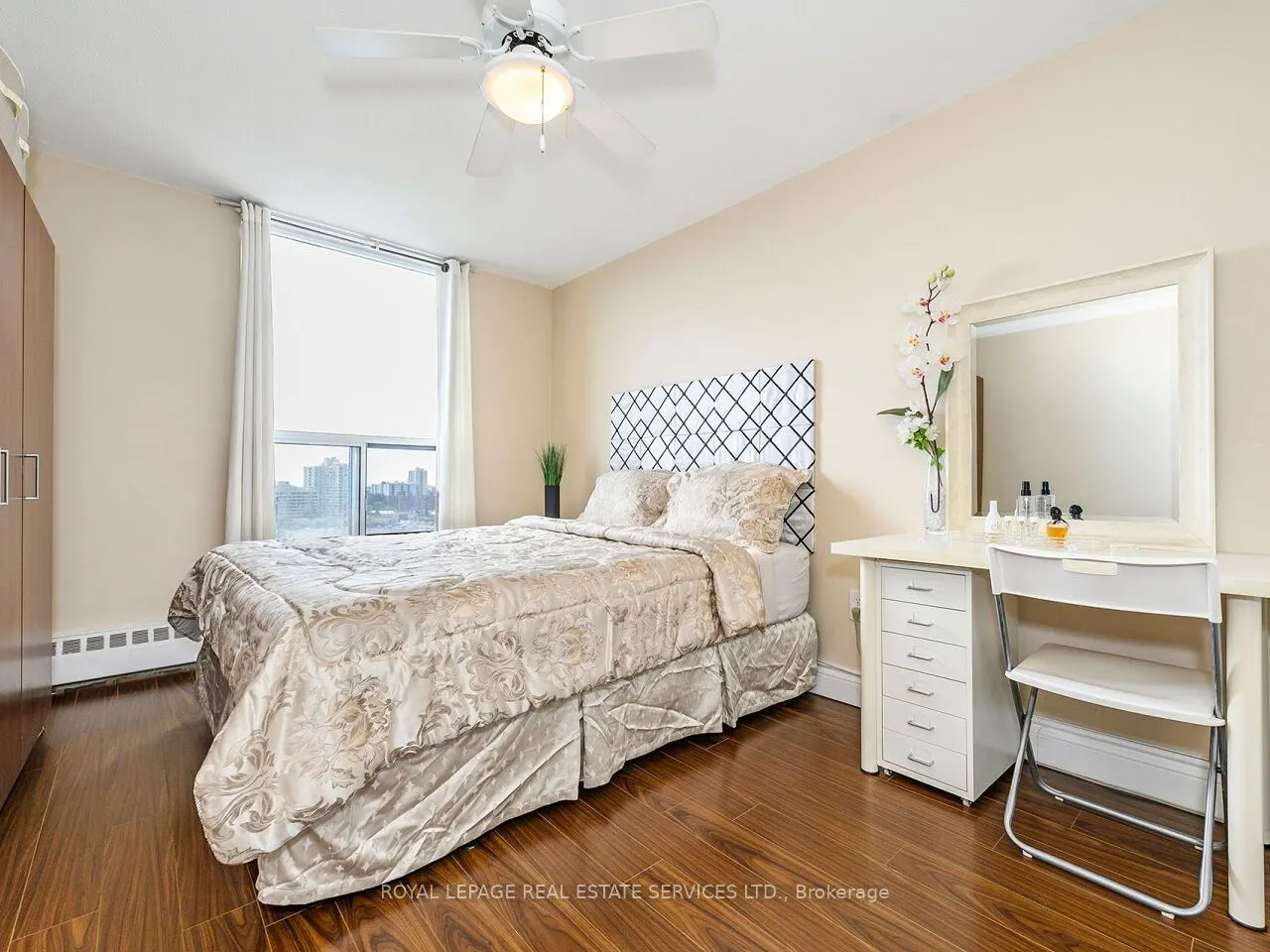 3120 Kirwin Avenue #1109