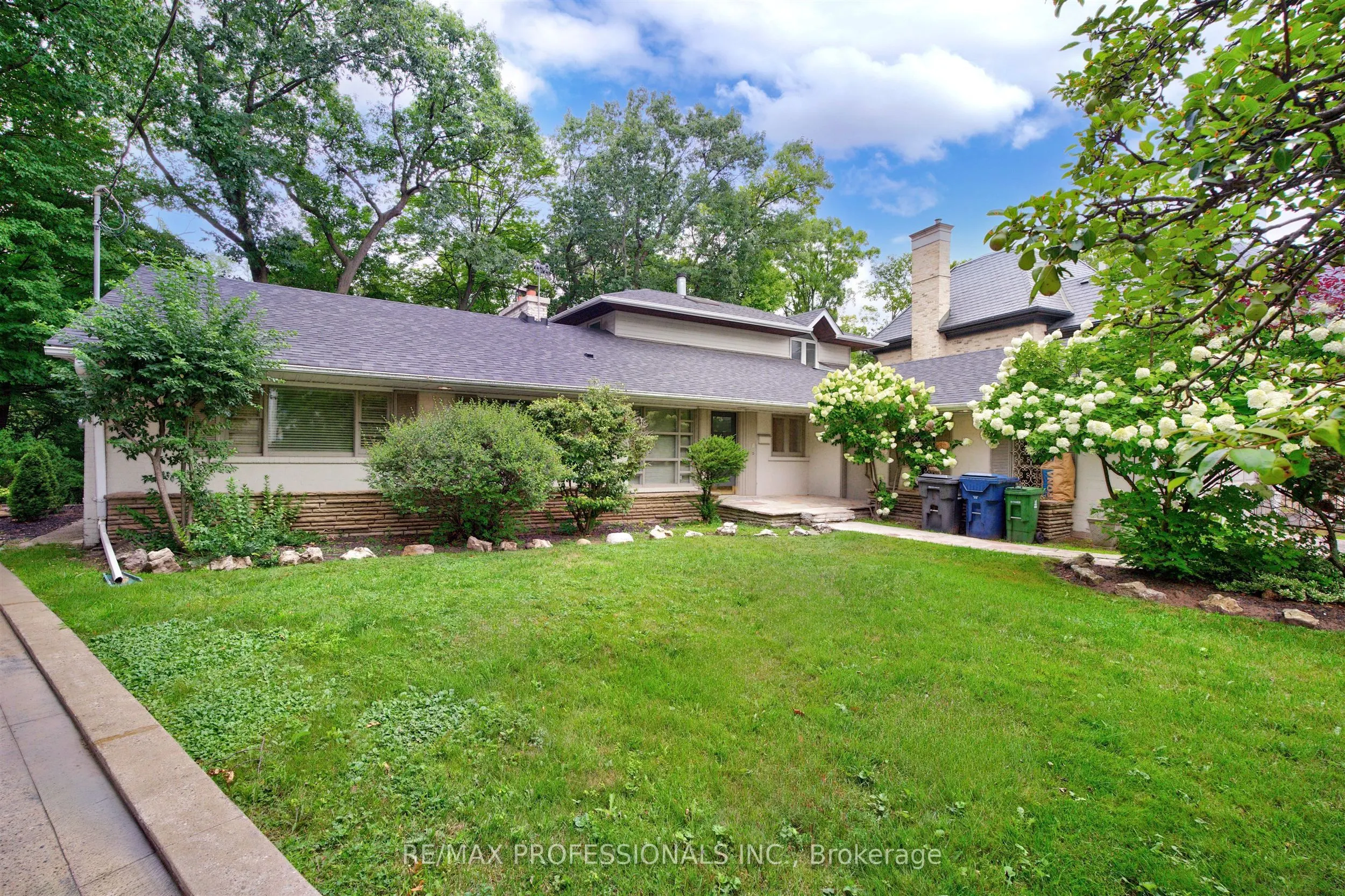 89 Valecrest Drive