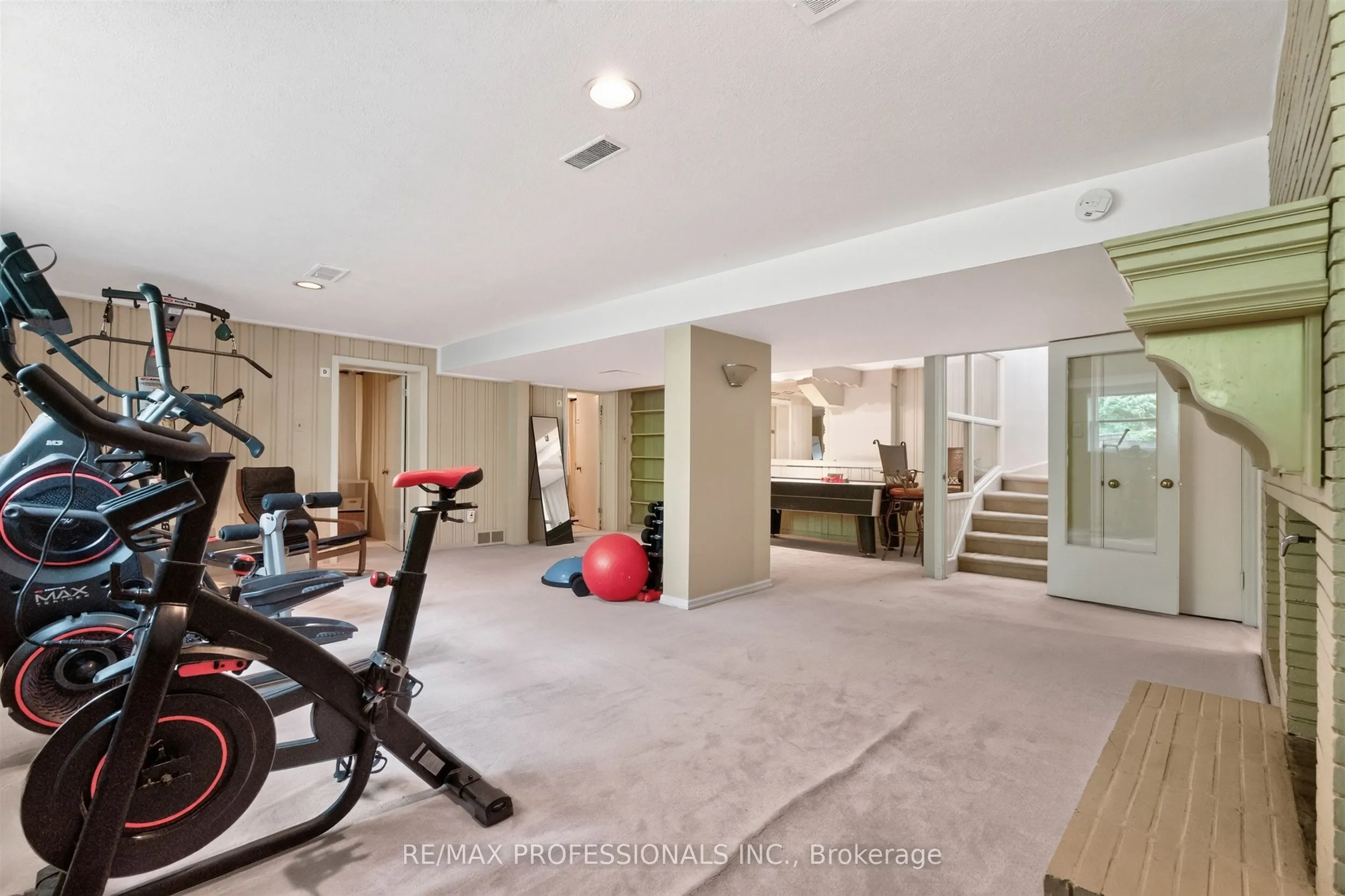 89 Valecrest Drive