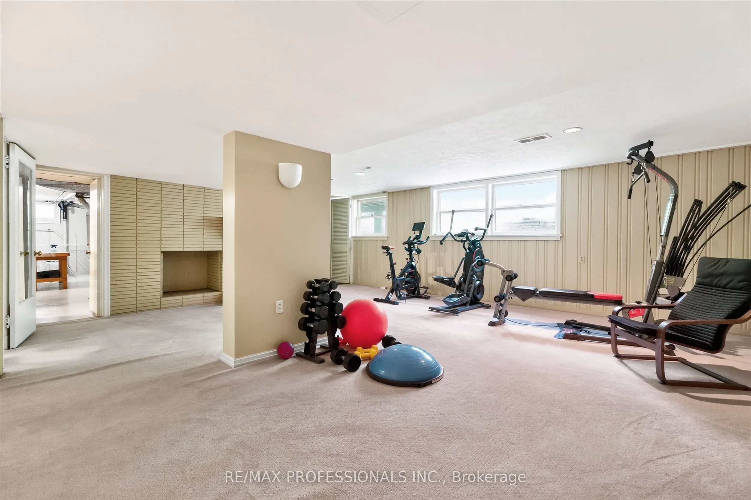 89 Valecrest Drive